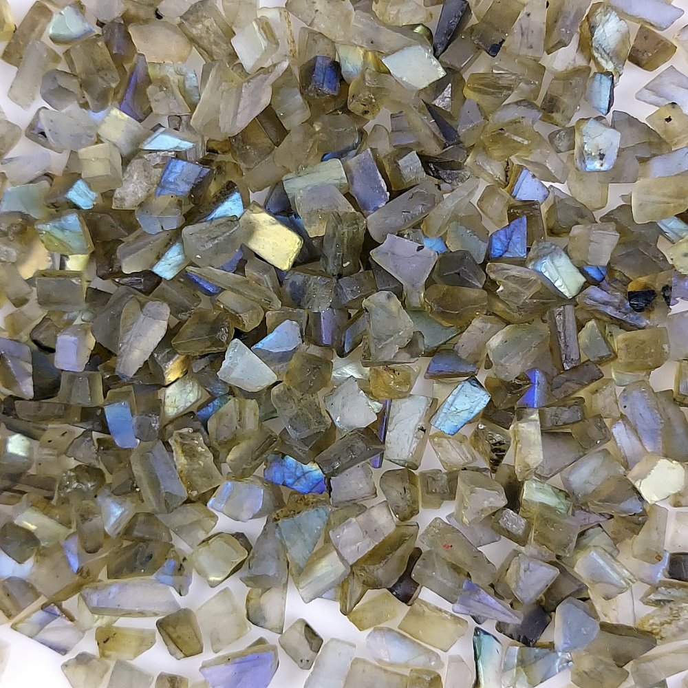 50Gms Natural Labradorite Faceted Uncut Chips Wholesale lot loose gemstone Spectrolite Labradorite Unpolished Multifire Tumble jewelry Size 5-7mm #8342-A