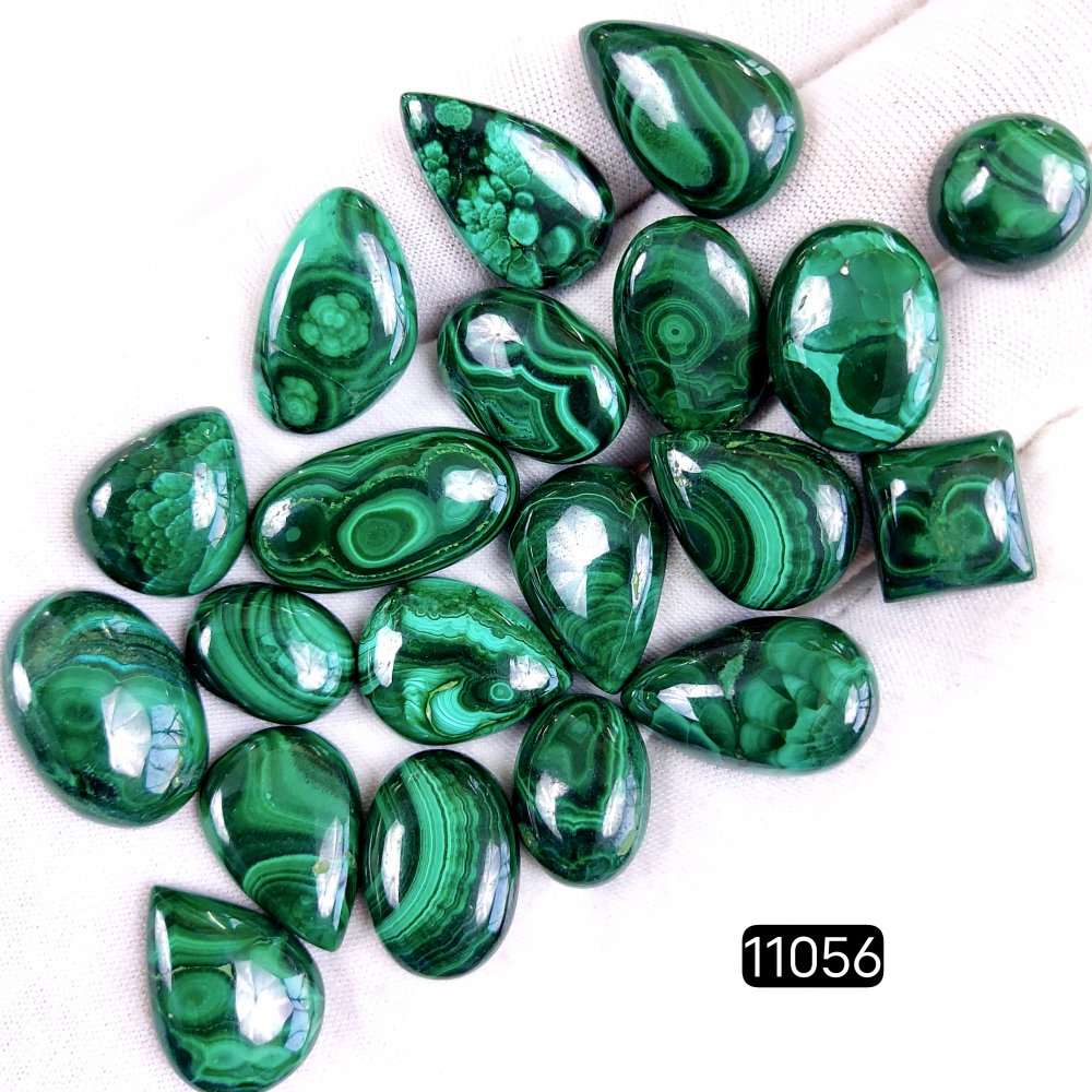 19Pcs 327Cts Natural Malachite Cabochon Loose Gemstone Green Malachite Jewelry Wire Wrapped Pendant Back Unpolished Semi-Precious Healing Crystal Lots 25x14-12x12mm #11056