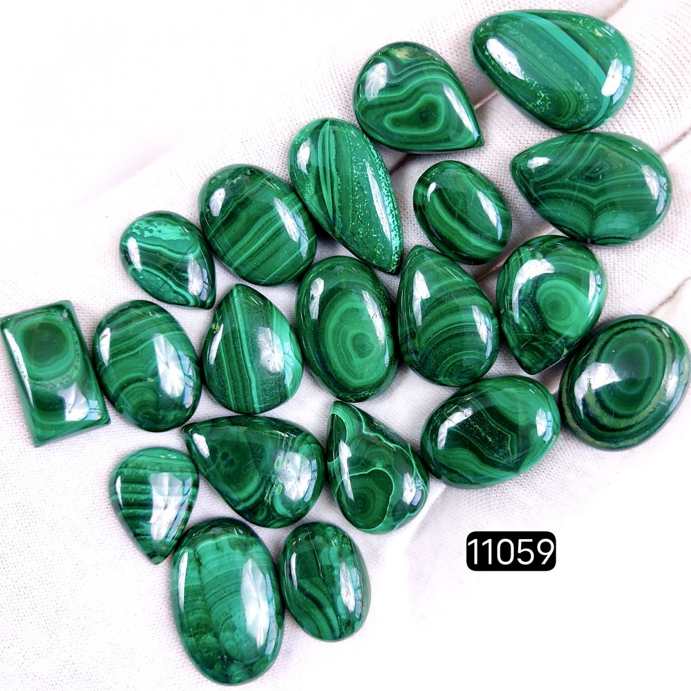 20Pcs 349Cts Natural Malachite Cabochon Loose Gemstone Green Malachite Jewelry Wire Wrapped Pendant Back Unpolished Semi-Precious Healing Crystal Lots 25x12-16x12mm #11059