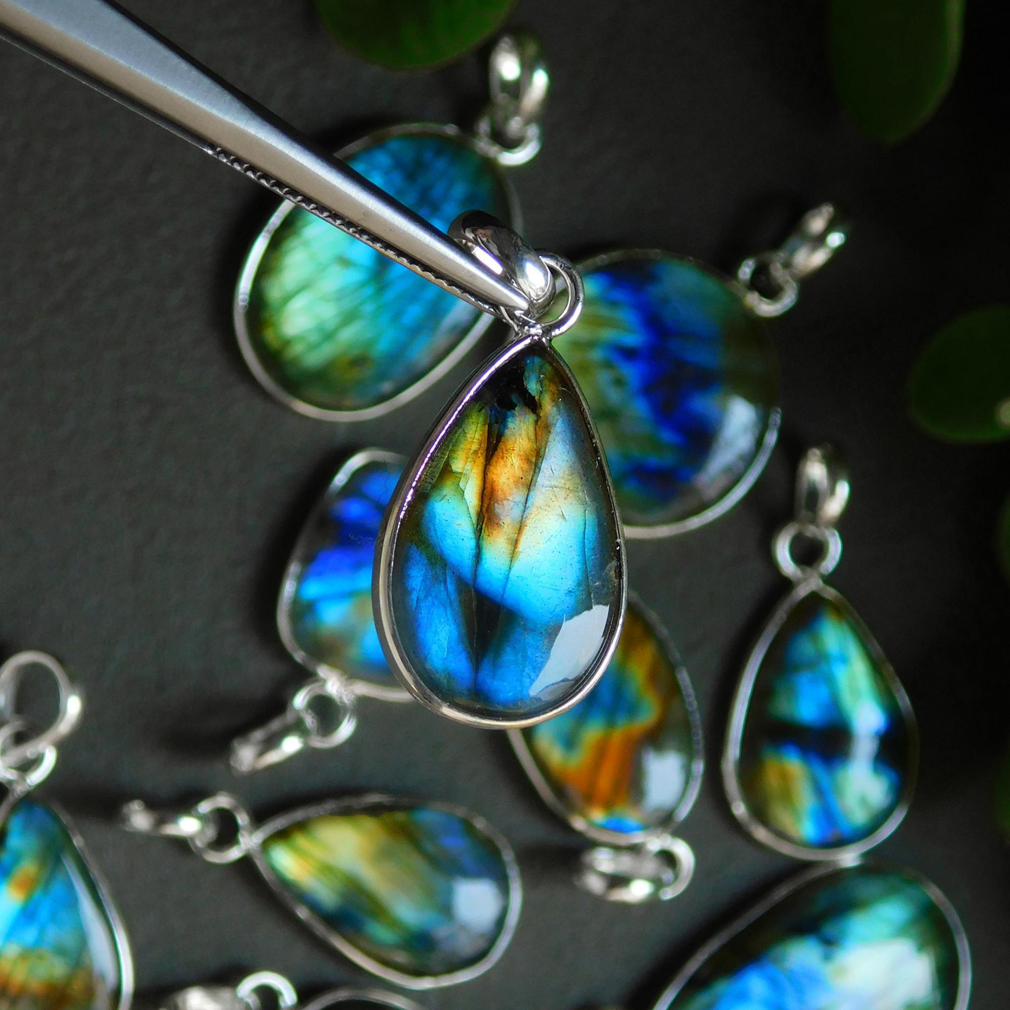 13 Pcs 160 Cts Natural Labradorite Silver Plated Pendant Semi-Precious Healing Crystal Jewelry Lots 17x31-13x23mm 12437