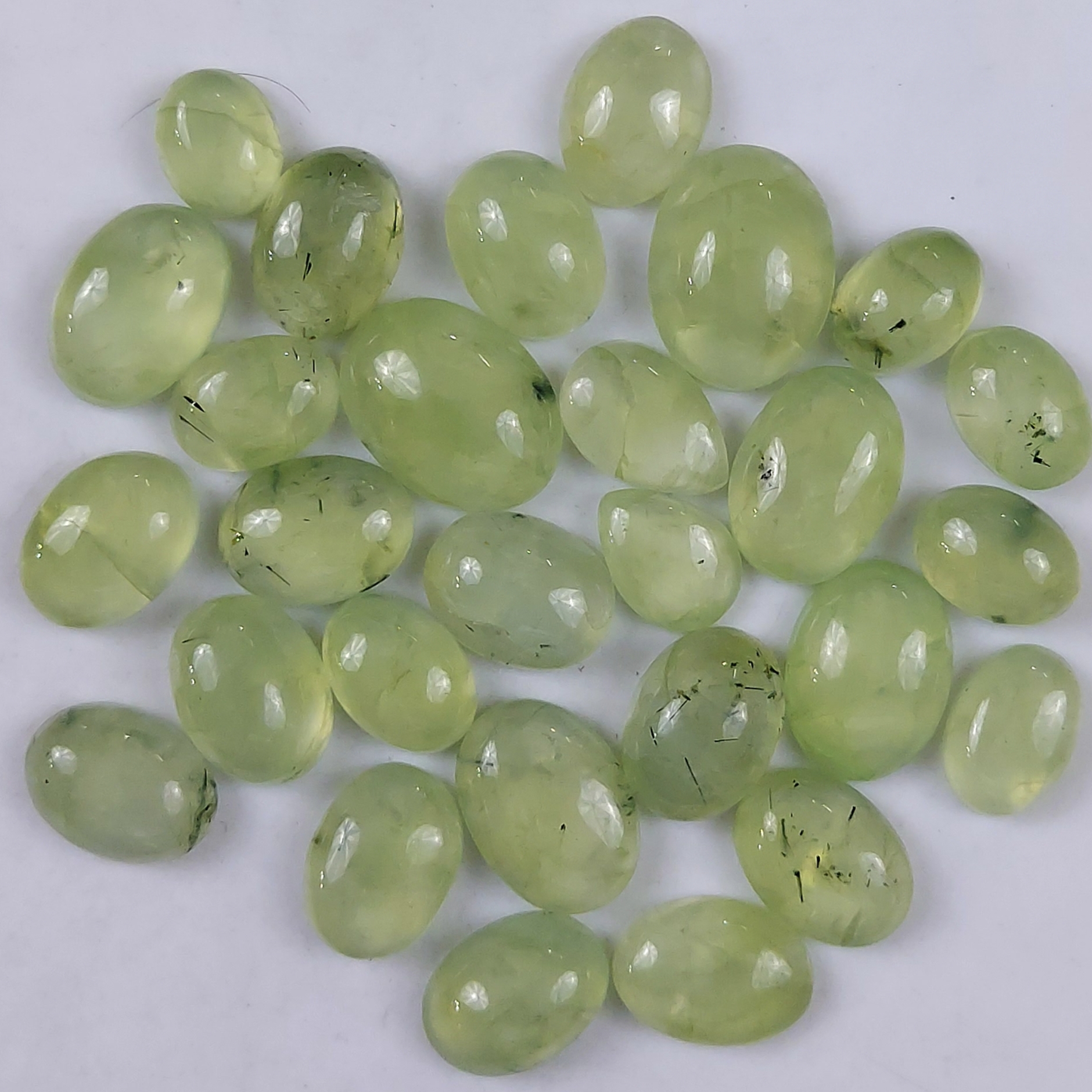 28Pcs 307Cts Natural Green Prehnite Loose Cabochon Gemstone Lot For Jewelry Making  17x13 11x7mm#1244