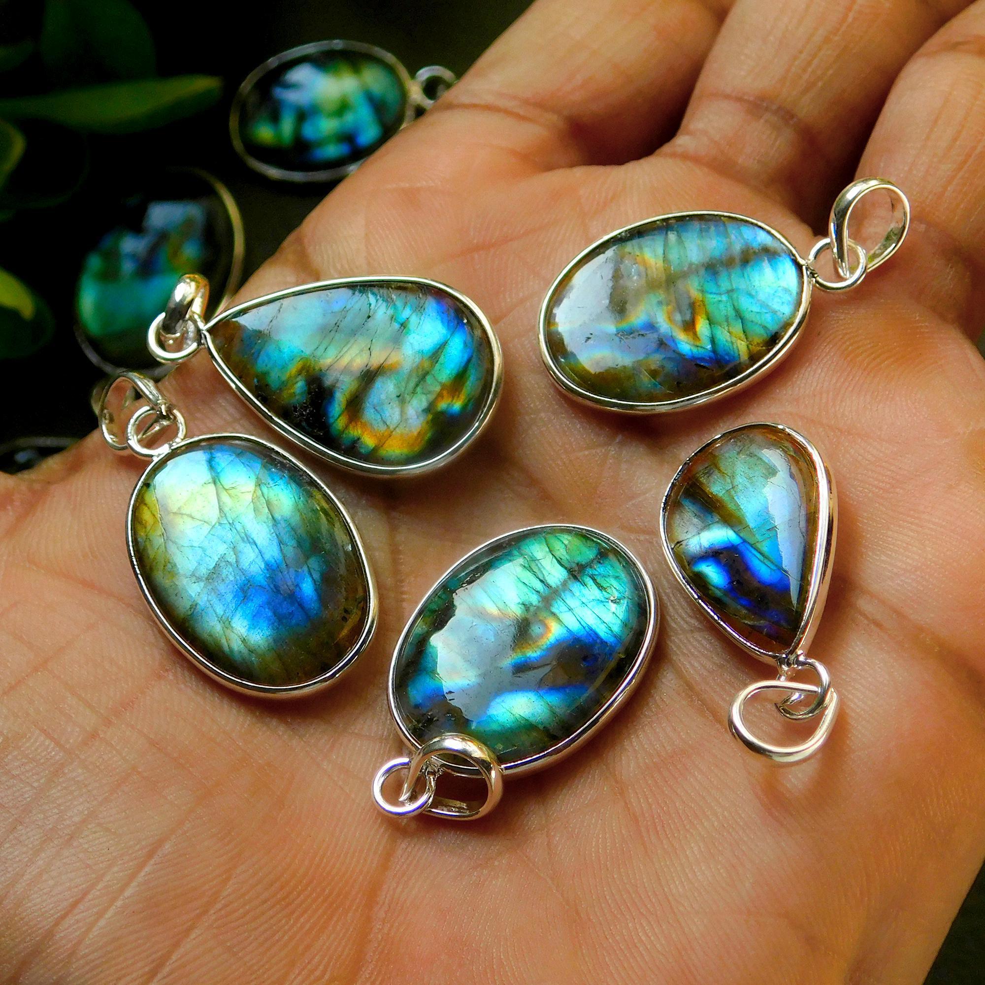 10 Pcs 145 Cts Natural Labradorite Silver Plated Pendant Semi-Precious Healing Crystal Jewelry Lots 16x29-13x25mm 12445