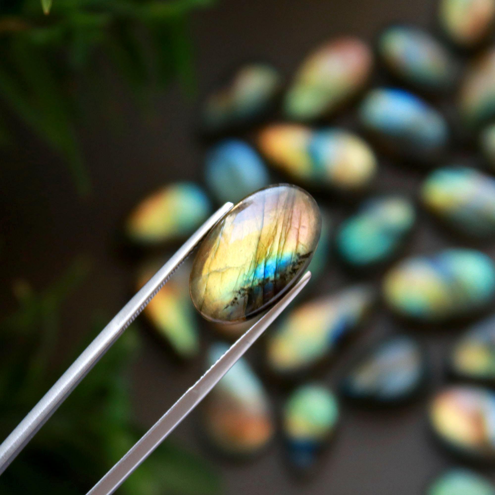 37 Pcs 284 Cts  Natural Labradorite Cabochon Loose Gemstone Jewelry Wire Wrapped Pendant Semi-Precious Healing Crystal Lots 10x10-11x21mm 13048
