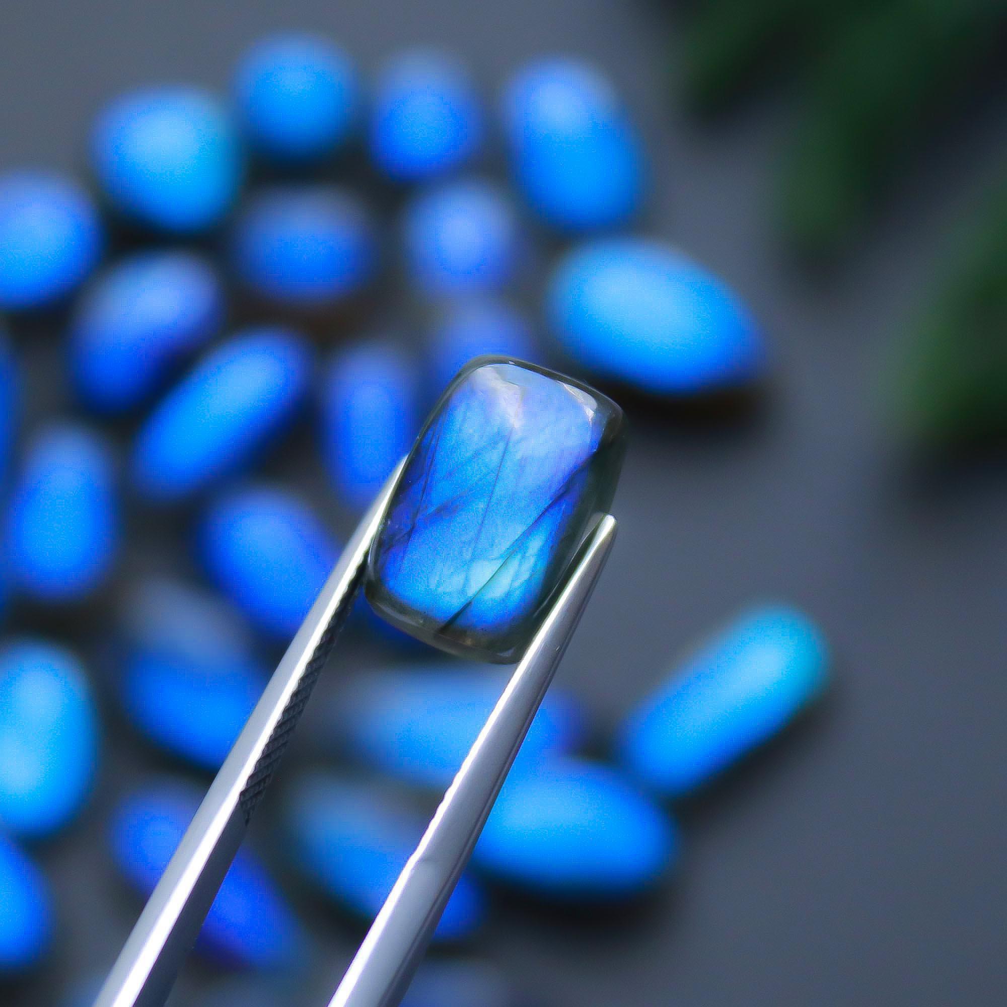 30 Pcs 136 Cts  Natural Labradorite Cabochon Loose Gemstone Jewelry Semi-Precious Healing Crystal Lots 8x8-12x9mm 13296