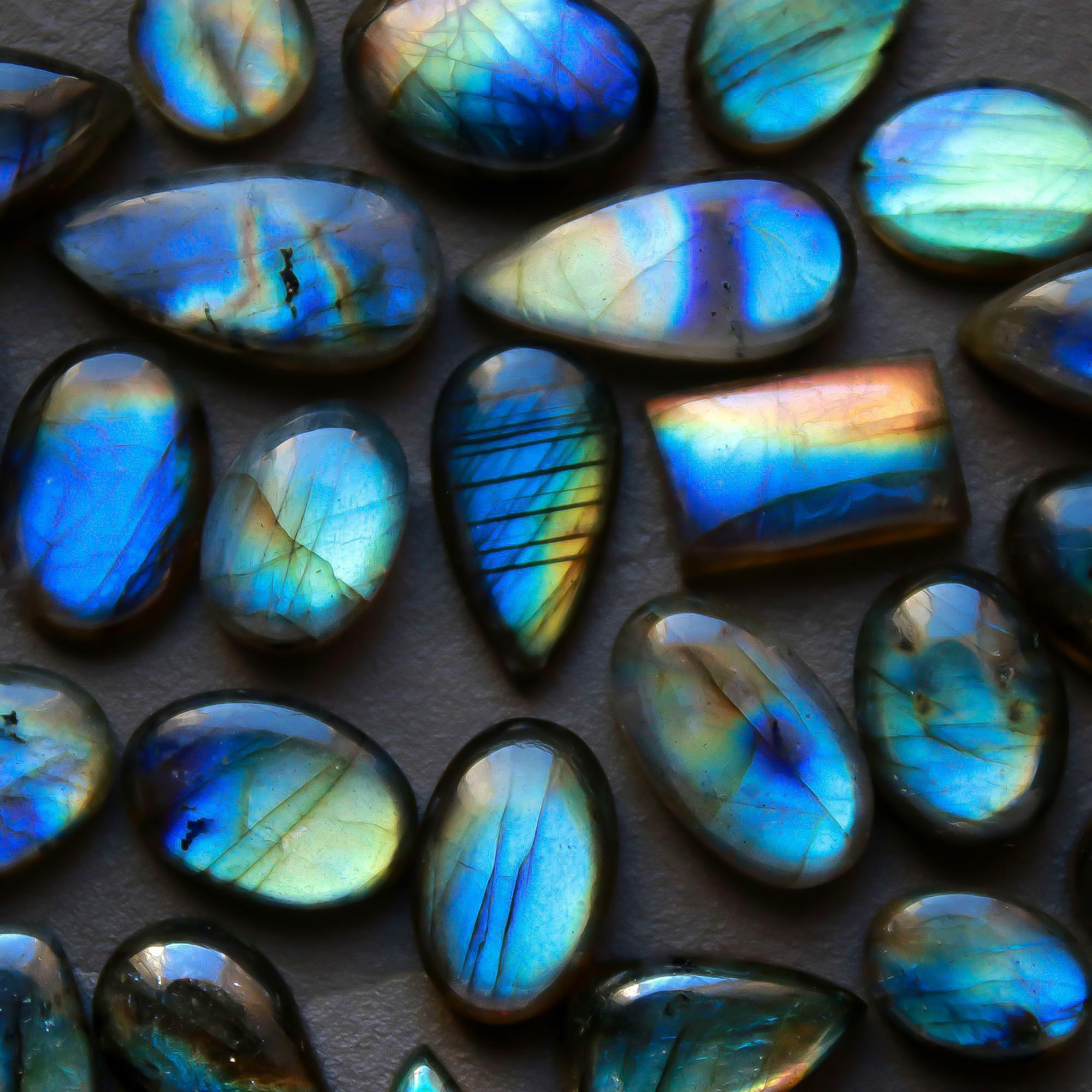 32 Pcs 156 Cts  Natural Labradorite Cabochon Loose Gemstone Jewelry Semi-Precious Healing Crystal Lots 7x7-18x9mm 13299