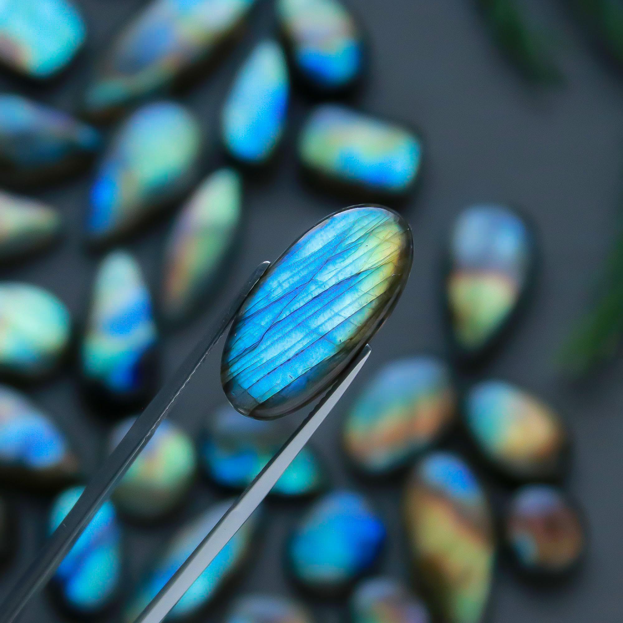 36 Pcs 267 Cts  Natural Labradorite Cabochon Loose Gemstone Jewelry Semi-Precious Healing Crystal Lots 9x9-31x11mm 13304