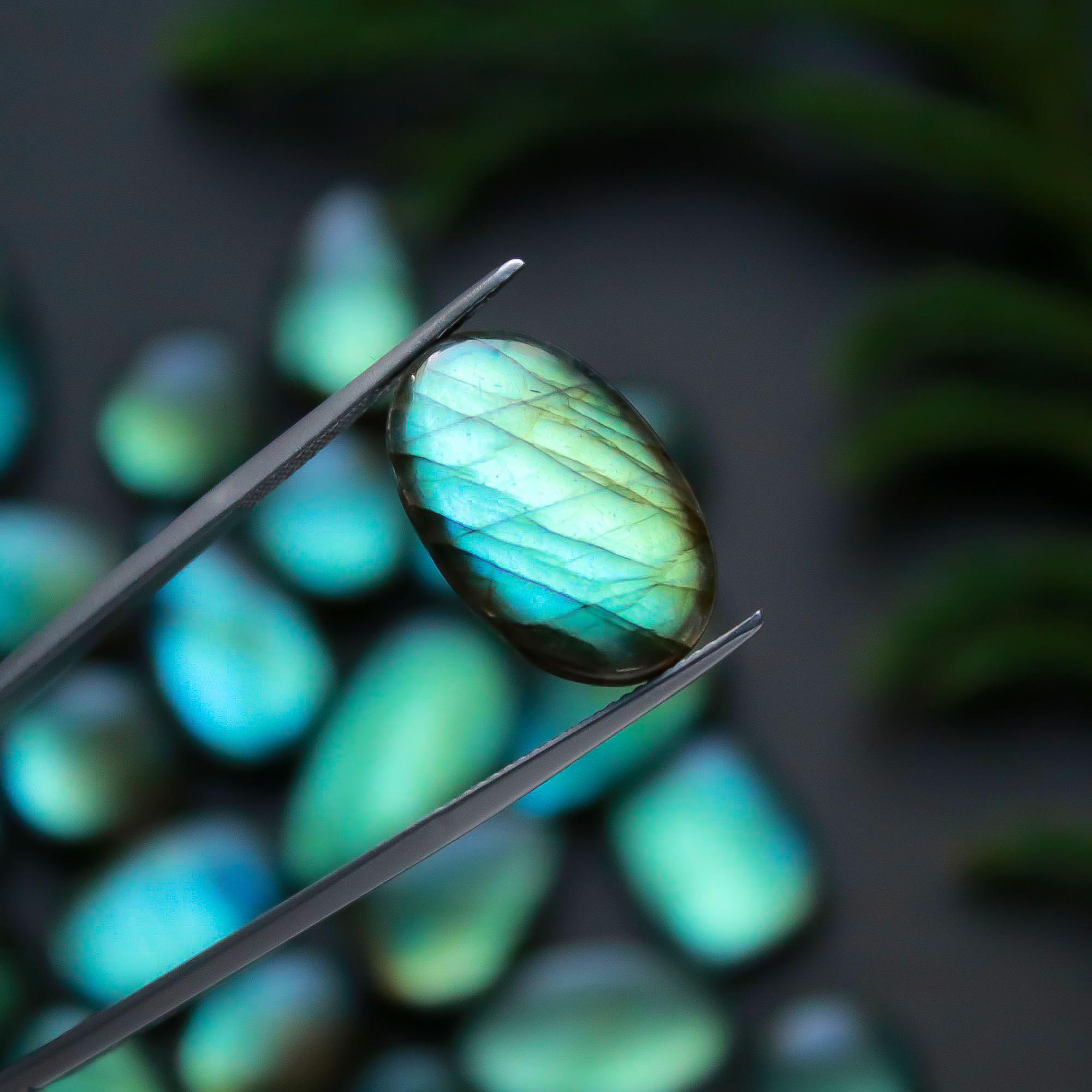 27 Pcs 268 Cts  Natural Labradorite Cabochon Loose Gemstone Jewelry Semi-Precious Healing Crystal Lots 12x12-24x12mm 13333