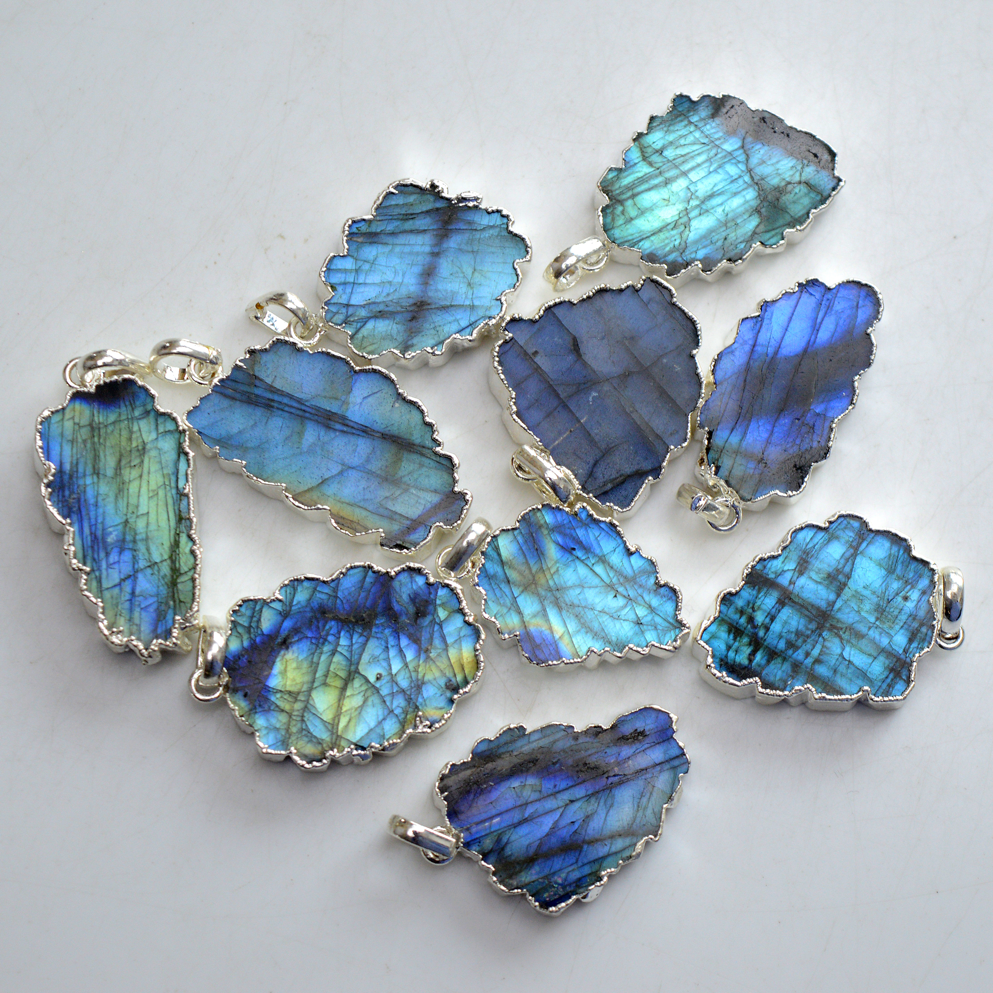 10 Pcs 395 Cts Natural Labradorite Silver Electroplated Slice Pendants 35x19-26x20mm R-13380