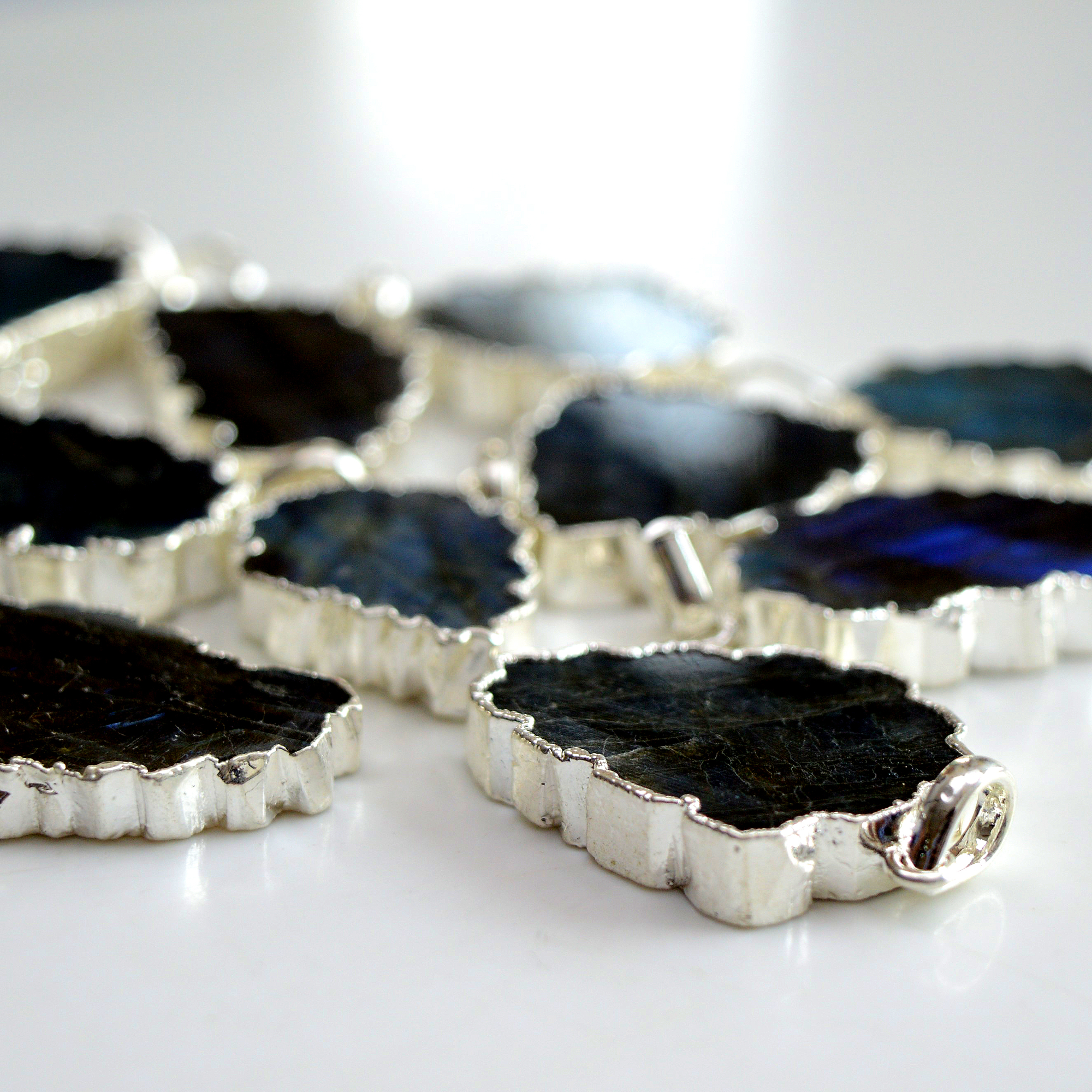 10 Pcs 395 Cts Natural Labradorite Silver Electroplated Slice Pendants 35x19-26x20mm R-13380