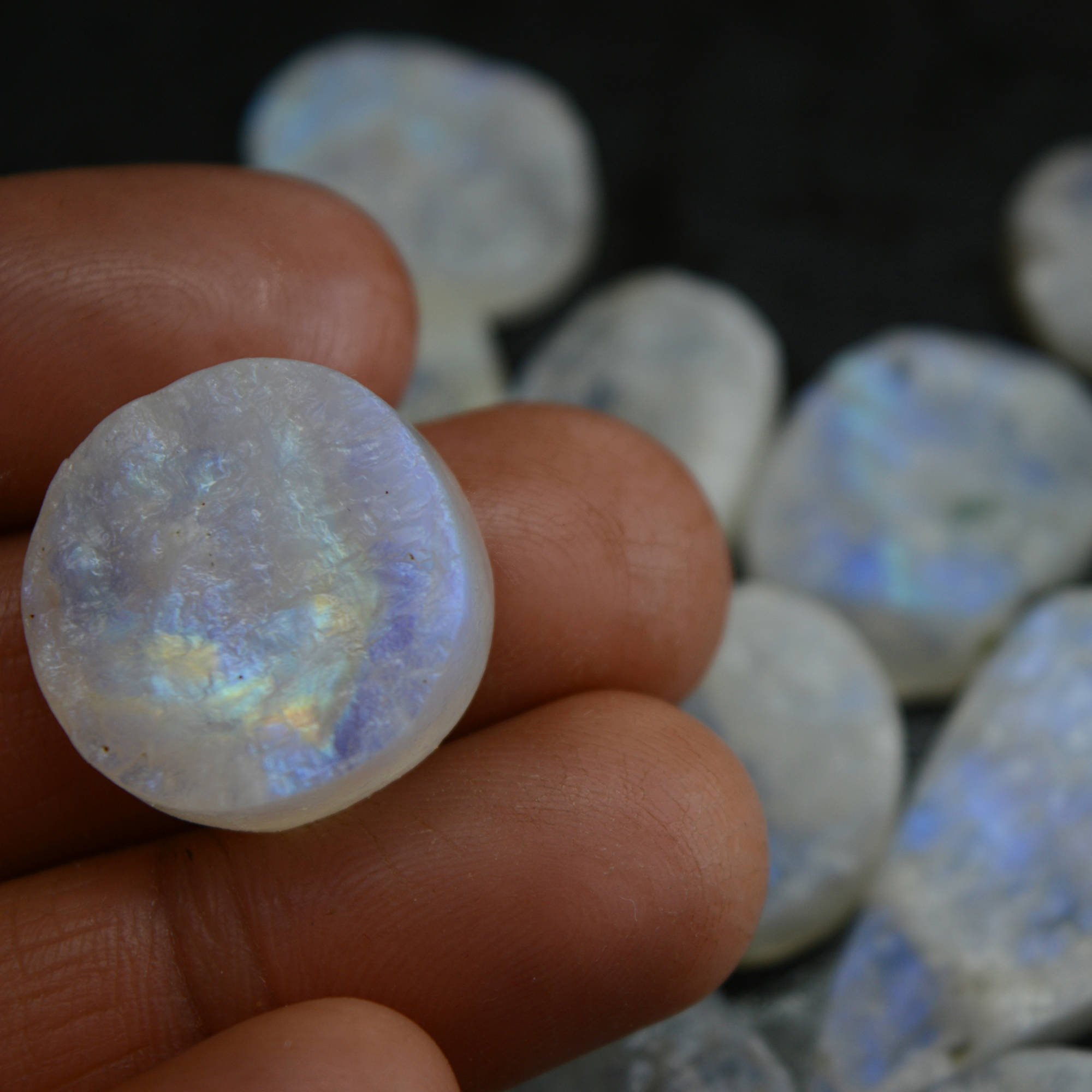 25 Pcs 243 Cts Natural Rainbow Moonstone Druzy Rough Loose Gemstone Lot Size 20x14-10x10mm R-13405