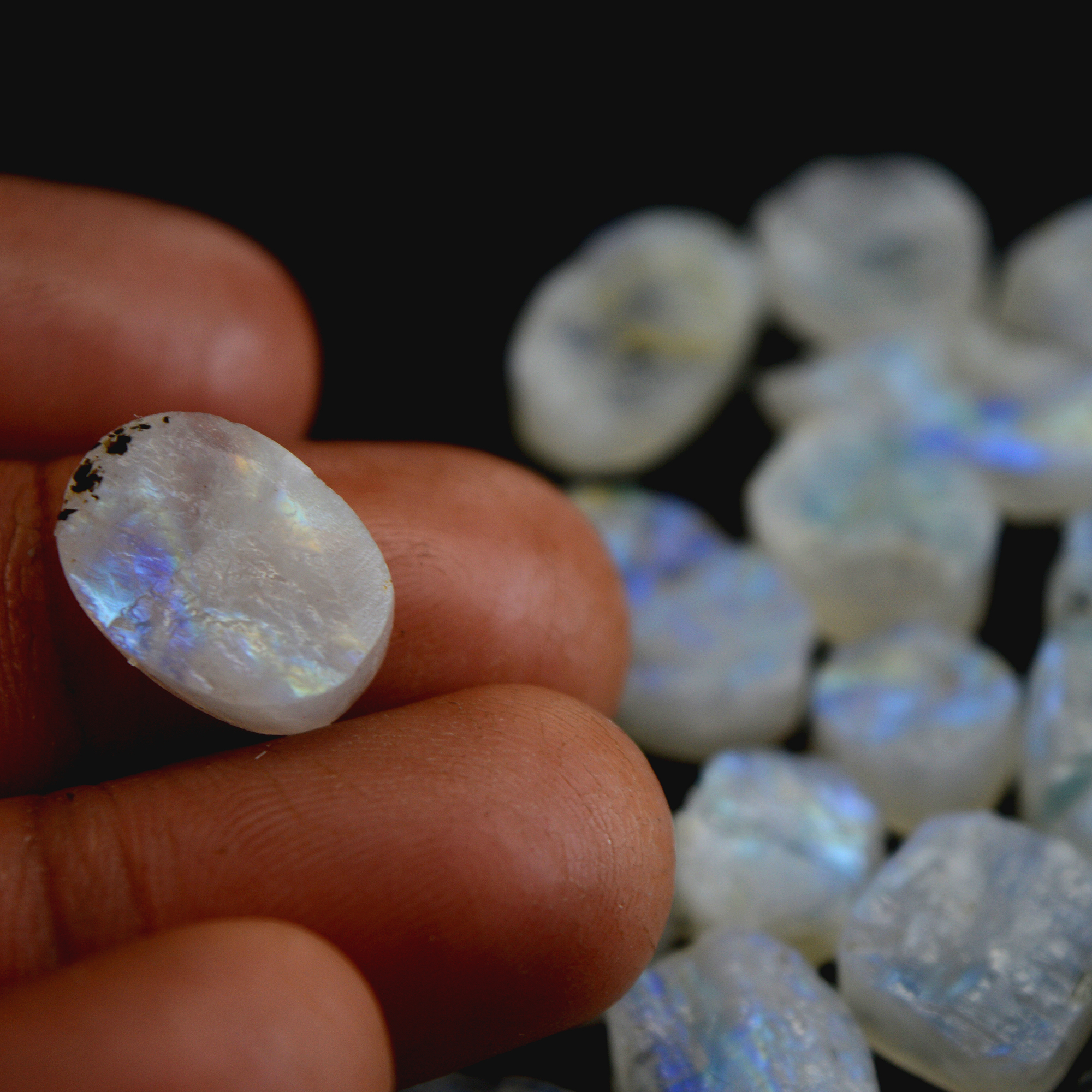 22 Pcs 189 Cts Natural Rainbow Moonstone Druzy Rough Loose Gemstone Lot Size 19x12-10x10mm R-13403