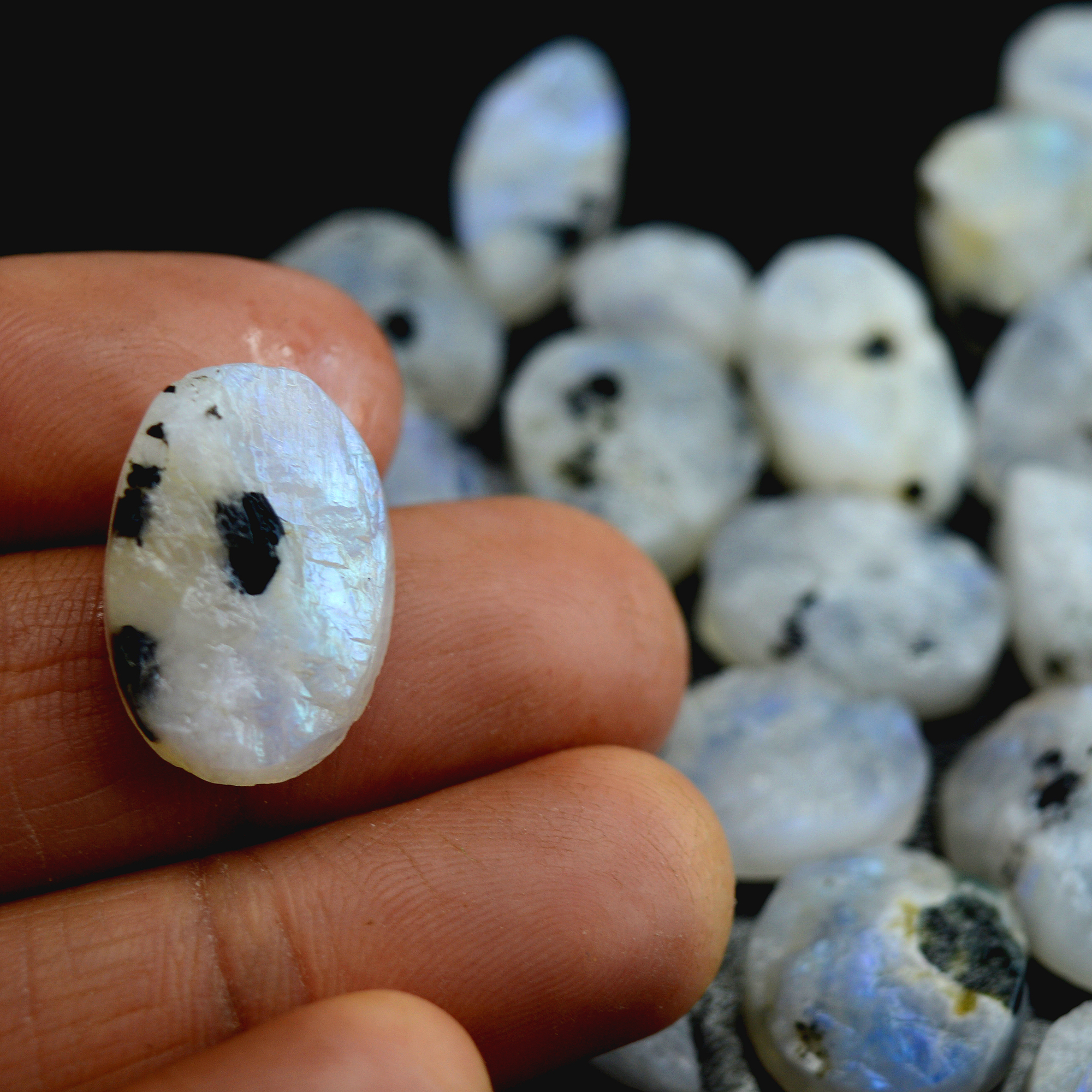 23 Pcs 285 Cts Natural Rainbow Moonstone Druzy Rough Loose Gemstone Lot Size 20x14-10x10mm R-13404