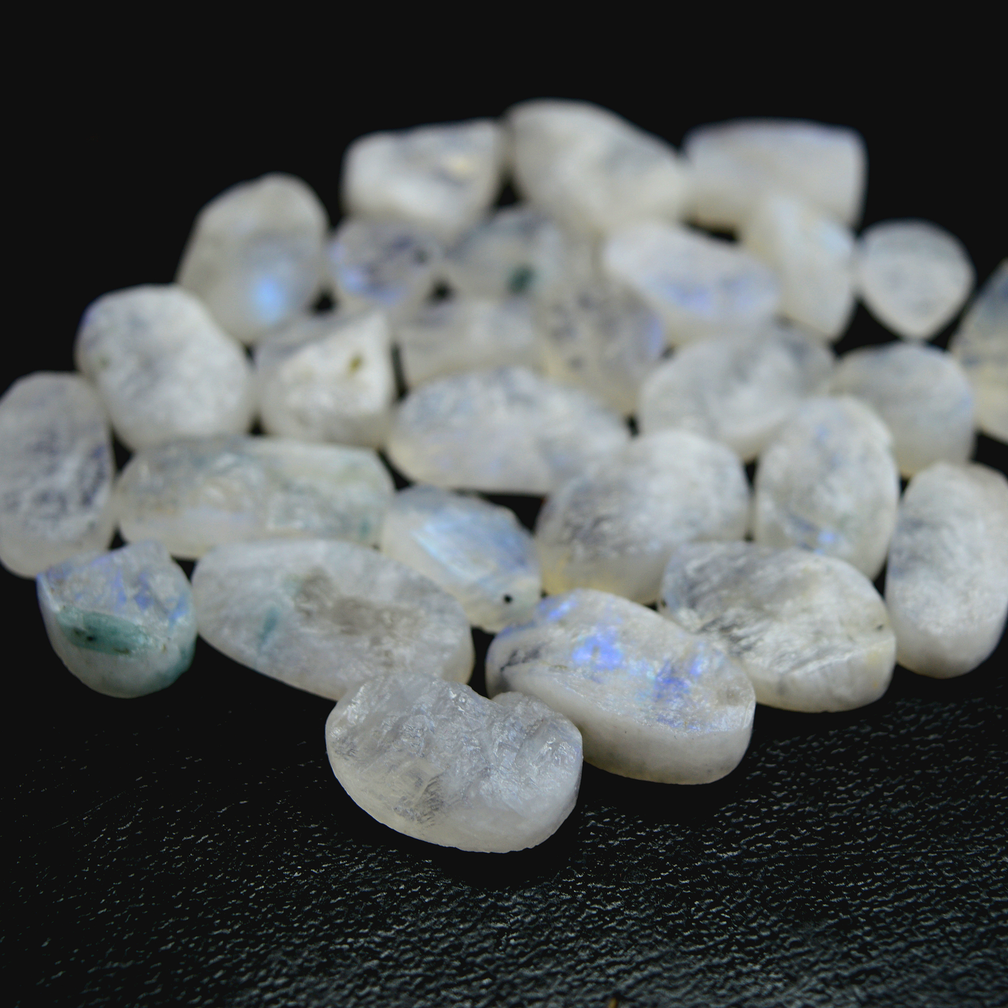 28 Pcs 283 Cts Natural Rainbow Moonstone Druzy Rough Loose Gemstone Lot Size 22x11-13x9mm R-13406
