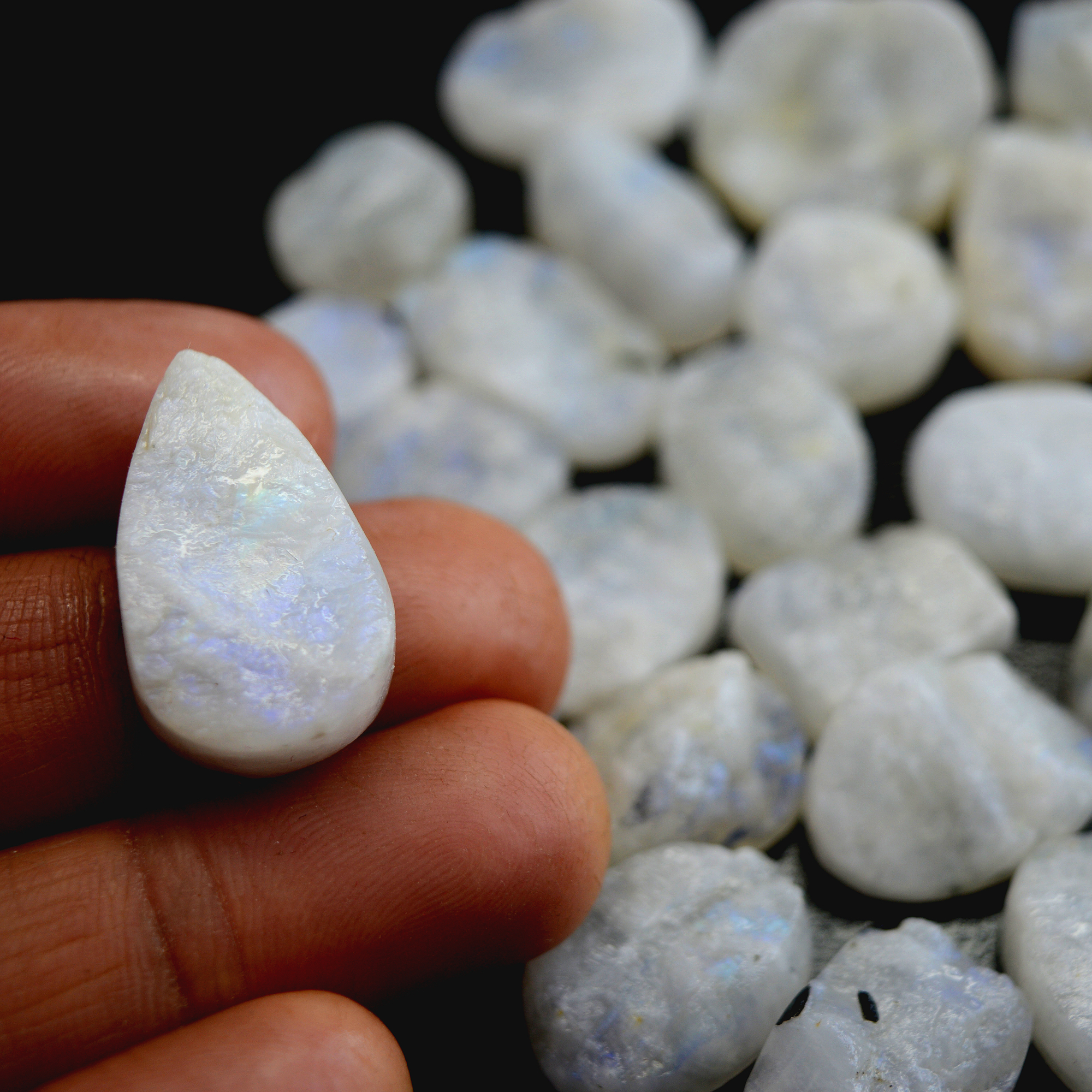 19 Pcs 474 Cts Natural Rainbow Moonstone Druzy Rough Loose Gemstone Lot Size 22x22-16x12mm R-13412
