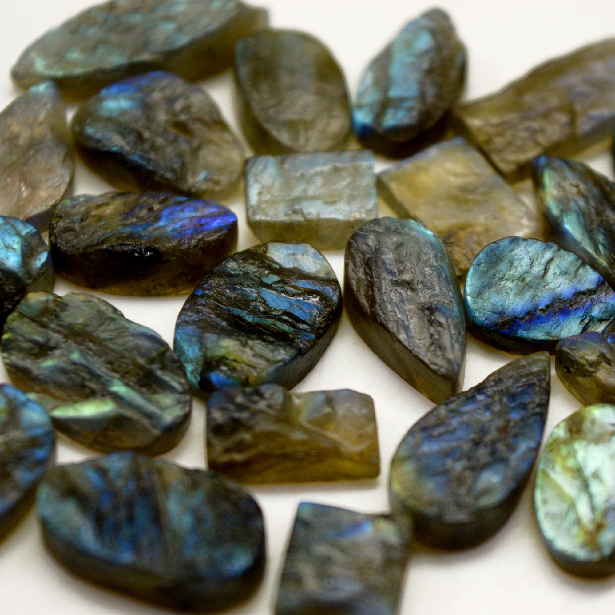 23 Pcs 161 Cts Natural Labradorite Druzy Rough Multi fire Mix Shape Gemstone Lot Size 13x6-27x11mm R-13473