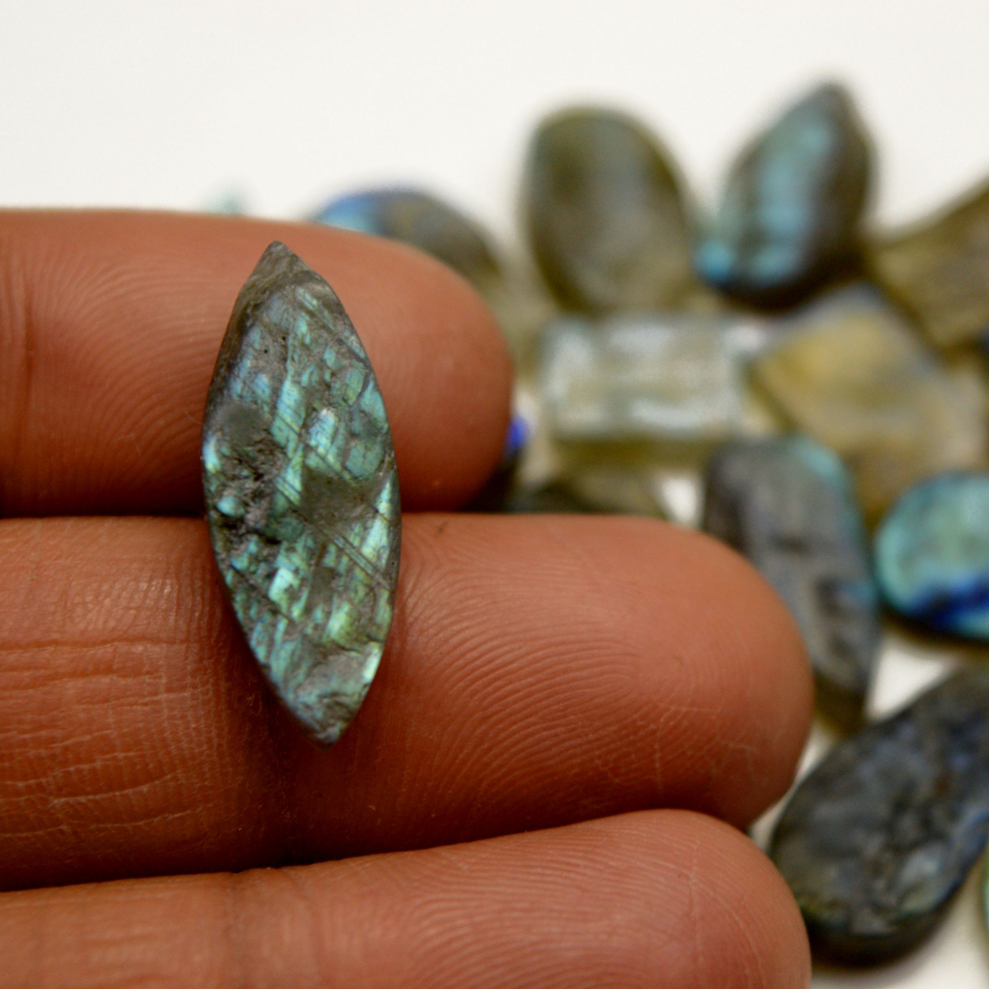 23 Pcs 161 Cts Natural Labradorite Druzy Rough Multi fire Mix Shape Gemstone Lot Size 13x6-27x11mm R-13473