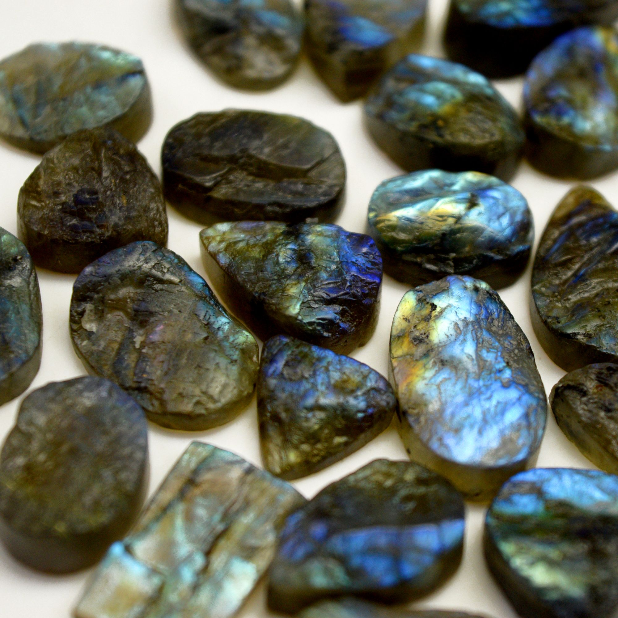 21 Pcs 221 Cts Natural Labradorite Druzy Rough Multi fire Mix Shape Gemstone Lot Size 11x11-21x12mm R-13474