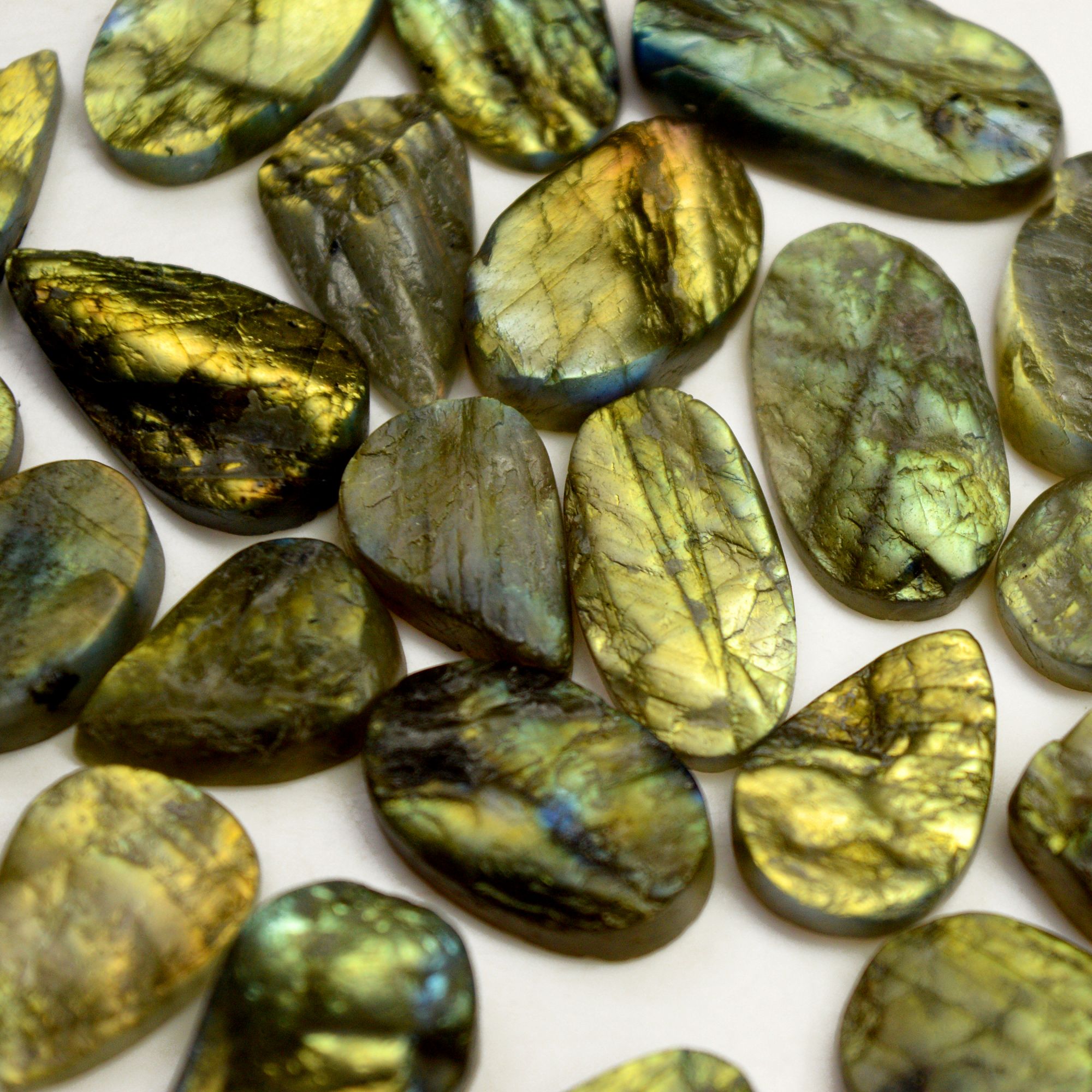 23 Pcs 248 Cts Natural Labradorite Druzy Rough Multi fire Mix Shape Gemstone Lot Size 17x11-25x11mm R-13489
