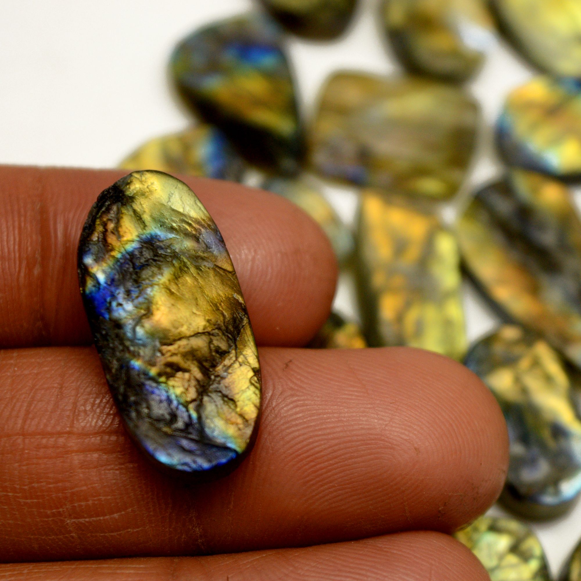 30 Pcs 318 Cts Natural Labradorite Druzy Rough Multi fire Mix Shape Gemstone Lot Size 12x12-26x12mm R-13503