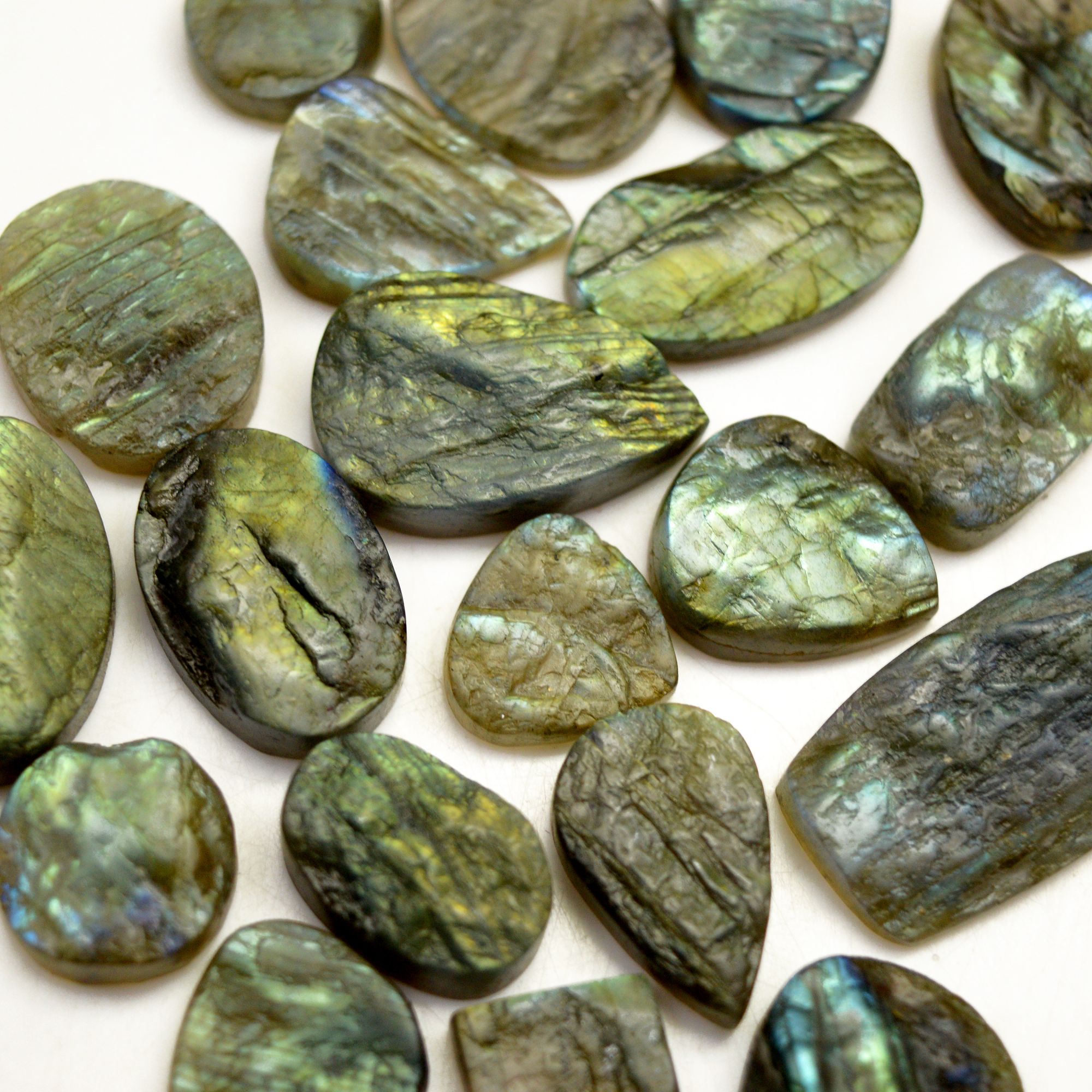 20 Pcs 331 Cts Natural Labradorite Druzy Rough Multi fire Mix Shape Gemstone Lot Size 13x13-30x16mm R-13505