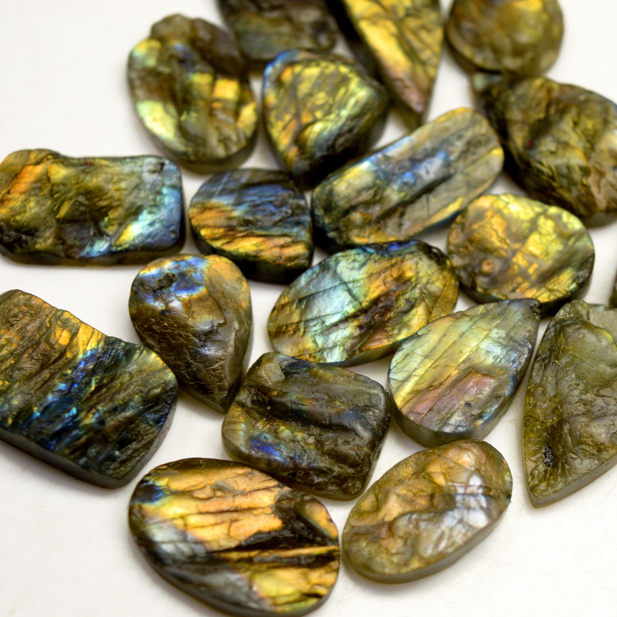 19 Pcs 326 Cts Natural Labradorite Druzy Rough Multi fire Mix Shape Gemstone Lot Size 16x13-29x13mm R-13509