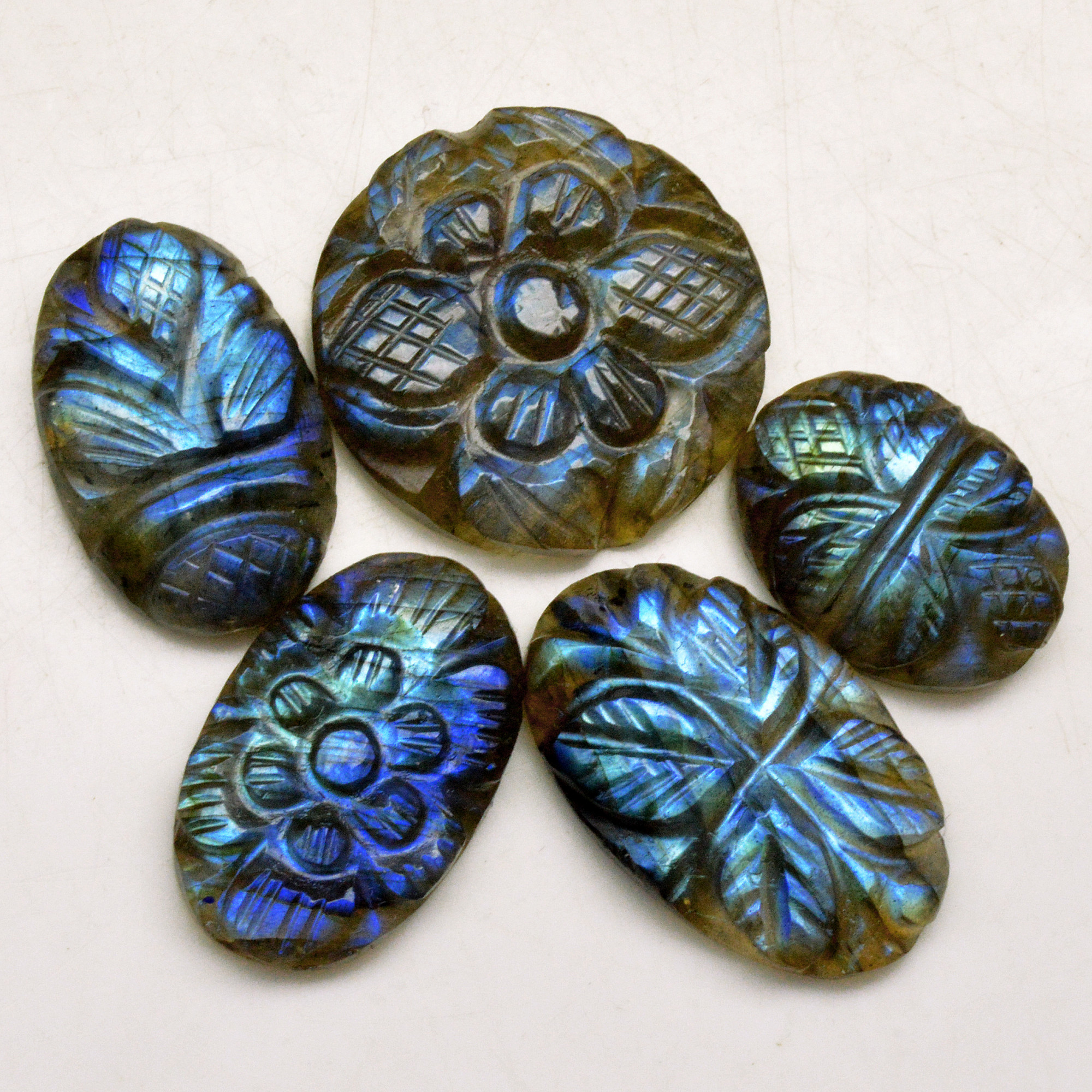 5 Pcs 61 Cts Natural Labradorite Carved Cabochon Blue Flashy Labradorite Carving Gemstone Mix Shape Loose Gemstone Flat Back Labradorite 20x10 13x11mm R-13618