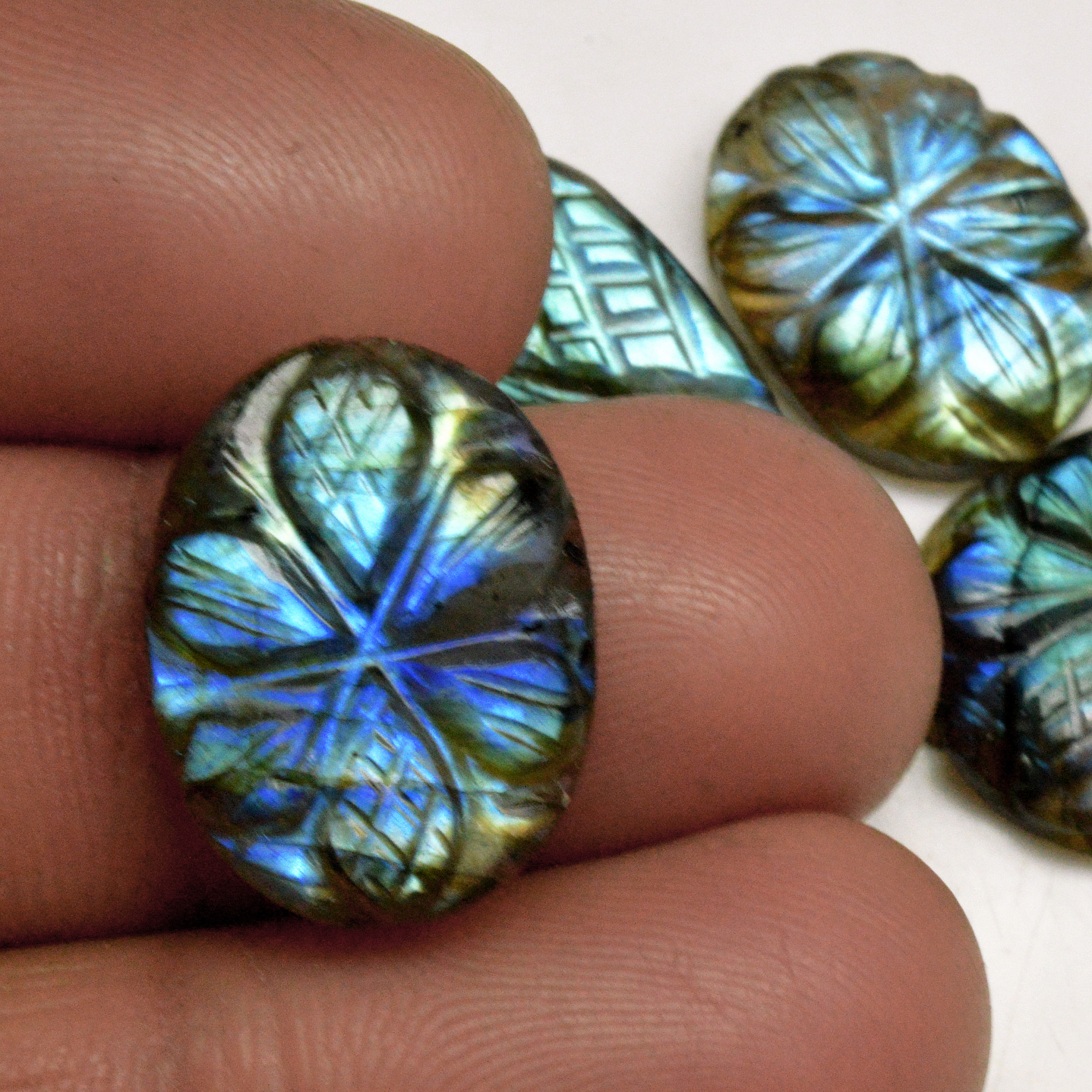 5 Pcs 66 Cts Natural Labradorite Carved Cabochon Blue Flashy Labradorite Carving Gemstone Mix Shape Loose Gemstone Flat Back Labradorite 30x10 19x12mm R-13621