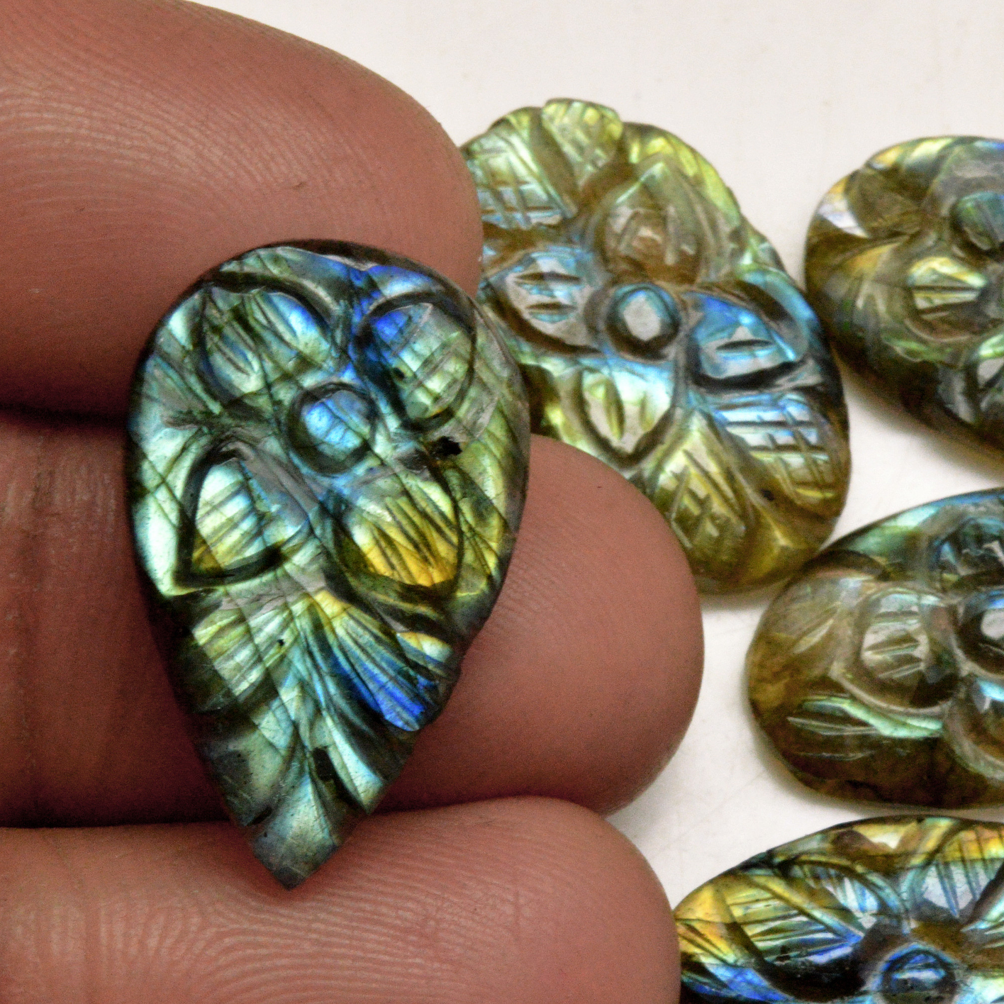 5 Pcs 60 Cts Natural Labradorite Carved Cabochon Blue Flashy Labradorite Carving Gemstone Mix Shape Loose Gemstone Flat Back Labradorite 22x13 20x12mm R-13625