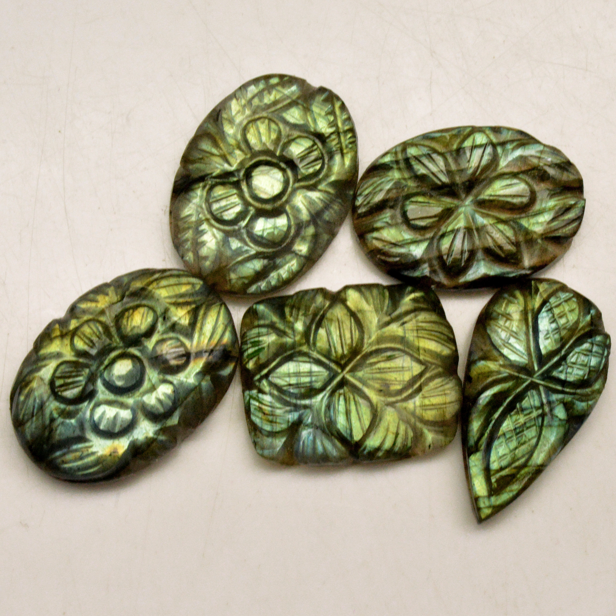 5 Pcs 84 Cts Natural Labradorite Carved Cabochon Blue Flashy Labradorite Carving Gemstone Mix Shape Loose Gemstone Flat Back Labradorite 22x14 20x15mm R-13626