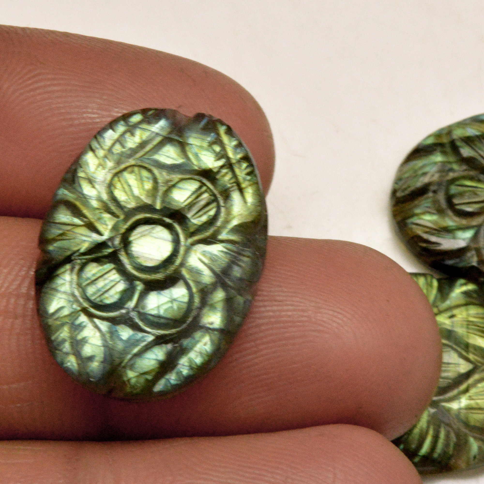 5 Pcs 84 Cts Natural Labradorite Carved Cabochon Blue Flashy Labradorite Carving Gemstone Mix Shape Loose Gemstone Flat Back Labradorite 22x14 20x15mm R-13626