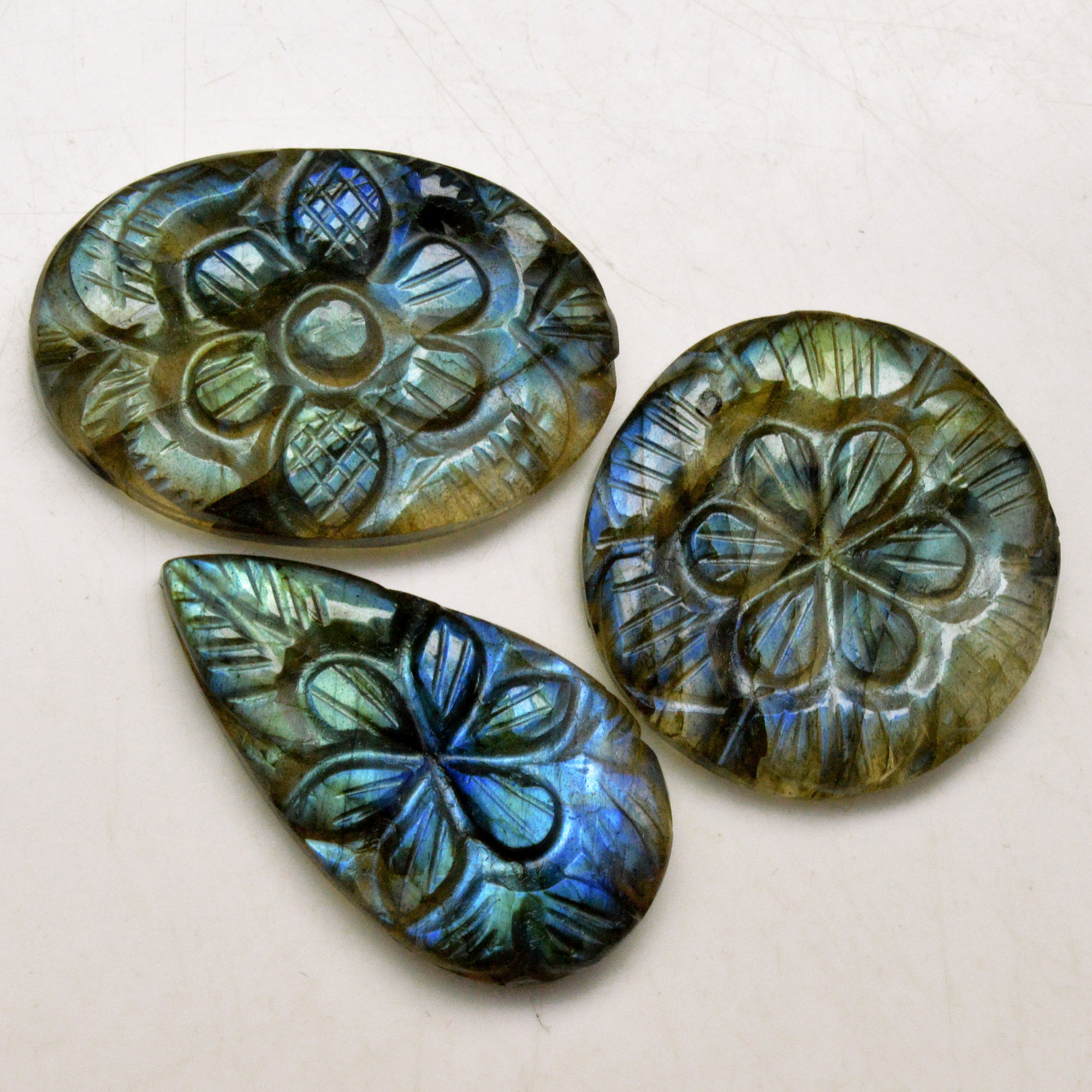 3 Pcs 73 Cts Natural Labradorite Carved Cabochon Blue Flashy Labradorite Carving Gemstone Mix Shape Loose Gemstone Flat Back Labradorite 30x13 24x24mm R-13642