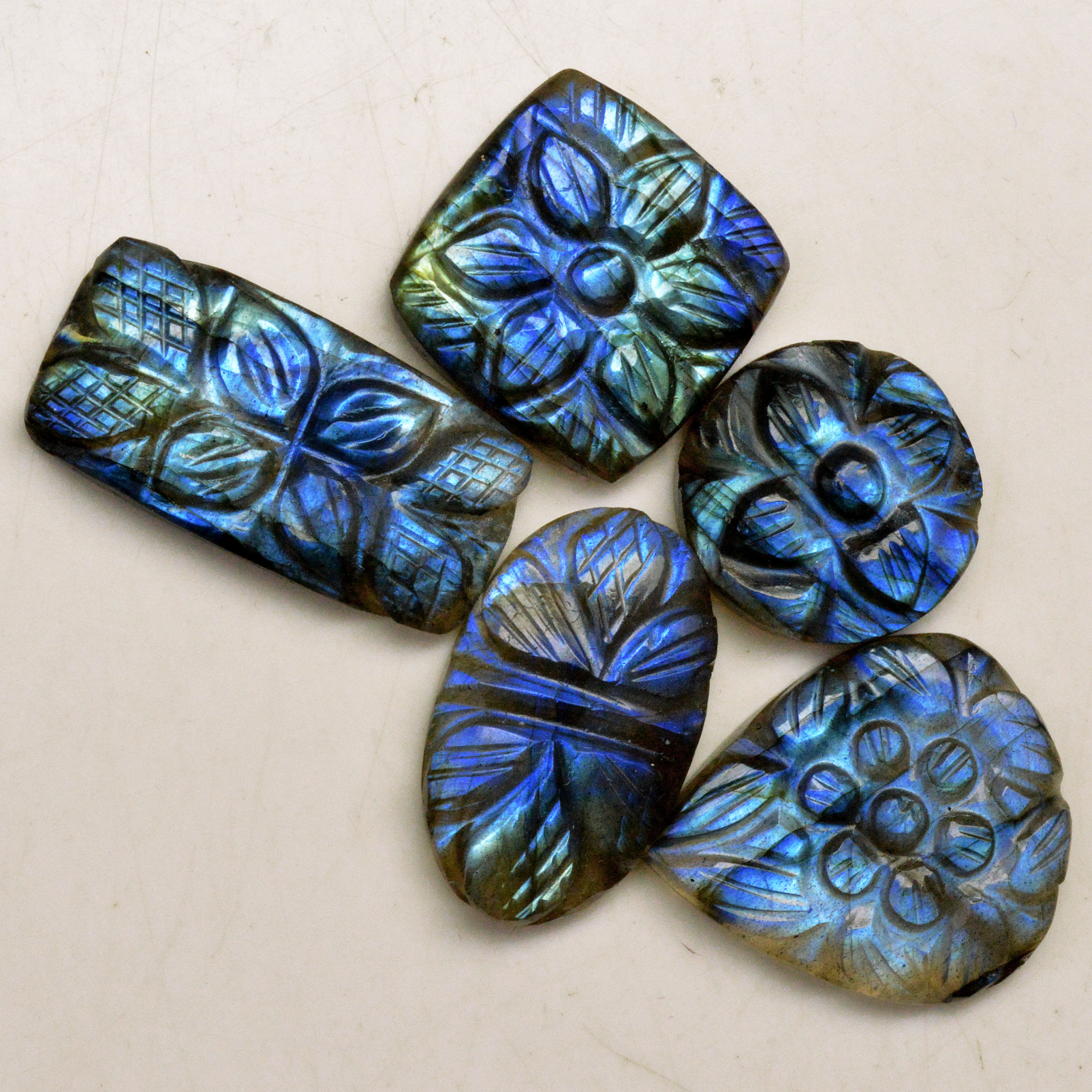 5 Pcs 80 Cts Natural Labradorite Carved Cabochon Blue Flashy Labradorite Carving Gemstone Mix Shape Loose Gemstone Flat Back Labradorite 28x13 15x15mm R-13650