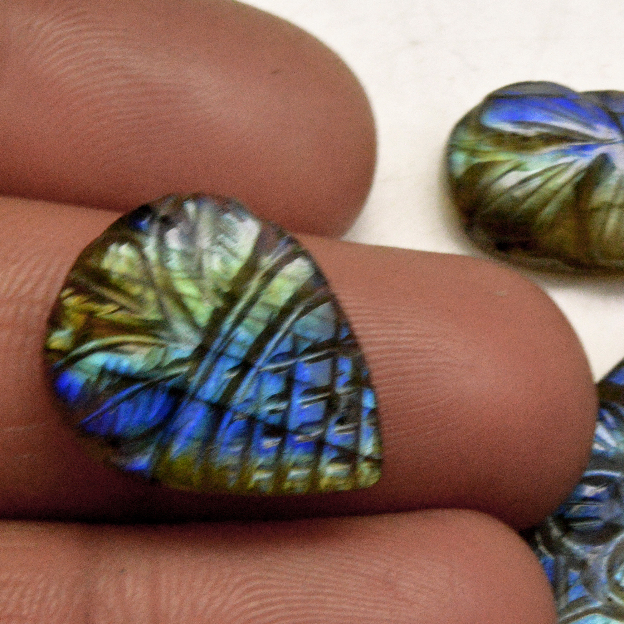 5 Pcs 67 Cts Natural Labradorite Carved Cabochon Blue Flashy Labradorite Carving Gemstone Mix Shape Loose Gemstone Flat Back Labradorite 30x15 20x14mm R-13654