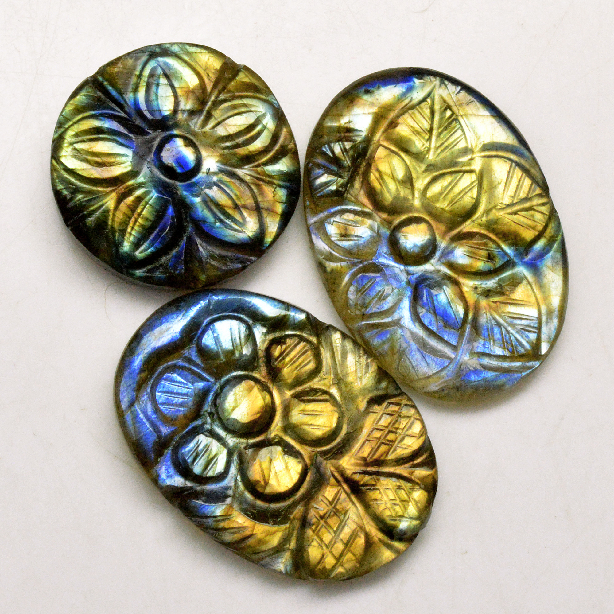 3 Pcs 74 Cts Natural Labradorite Carved Cabochon Blue Flashy Labradorite Carving Gemstone Mix Shape Loose Gemstone Flat Back Labradorite 31x21 20x20mm R-13655