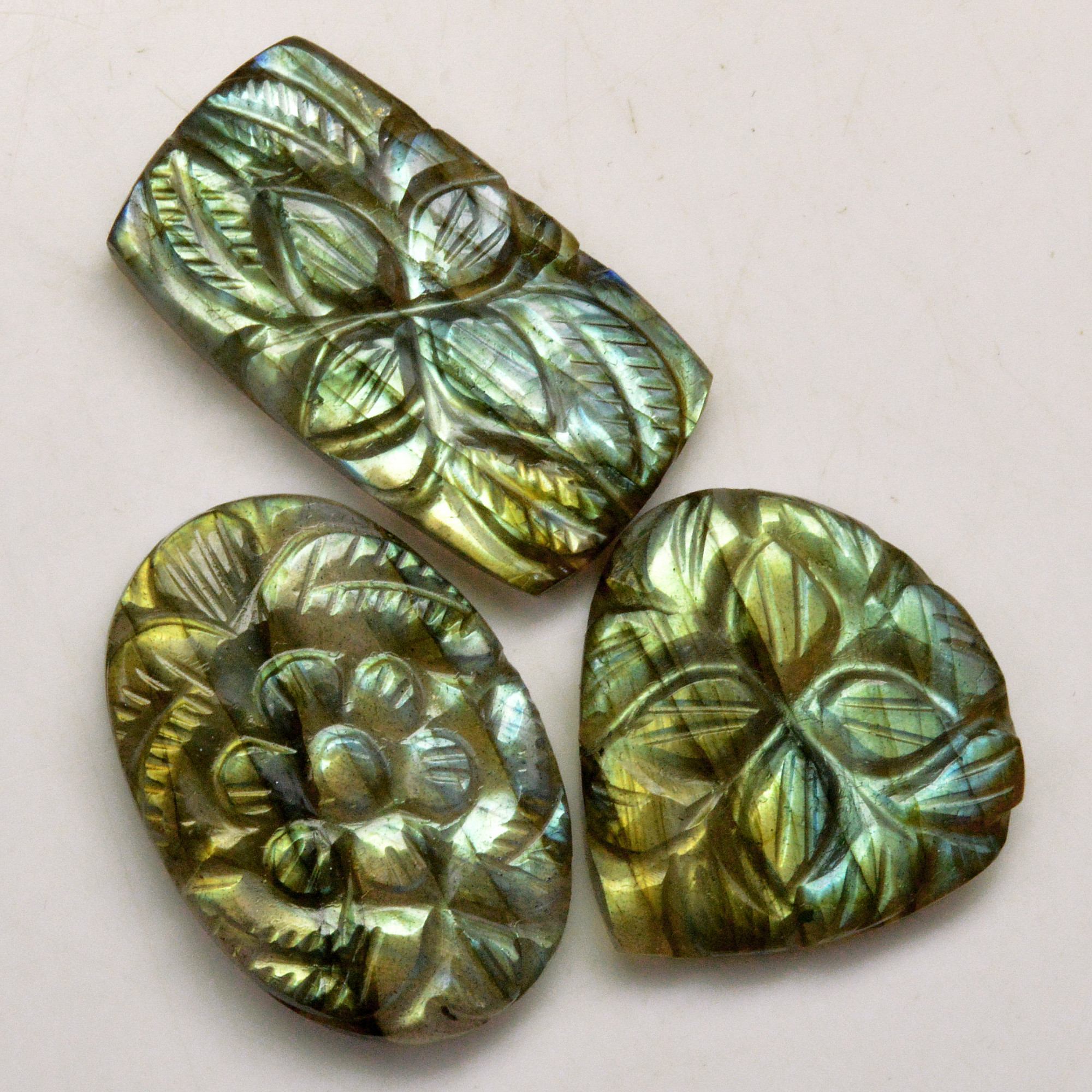 3 Pcs 64 Cts Natural Labradorite Carved Cabochon Blue Flashy Labradorite Carving Gemstone Mix Shape Loose Gemstone Flat Back Labradorite 26x14 20x20mm R-13663