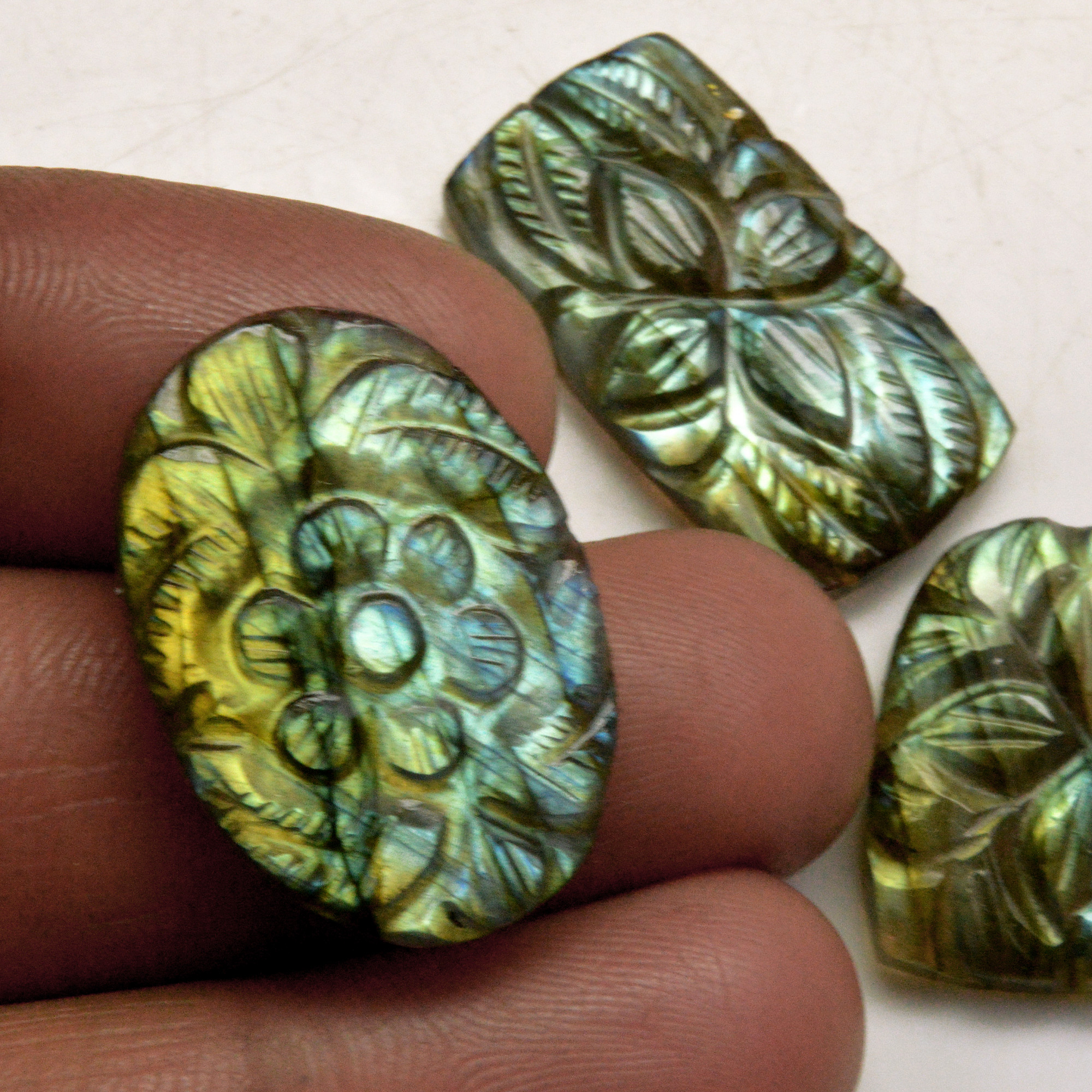 3 Pcs 64 Cts Natural Labradorite Carved Cabochon Blue Flashy Labradorite Carving Gemstone Mix Shape Loose Gemstone Flat Back Labradorite 26x14 20x20mm R-13663