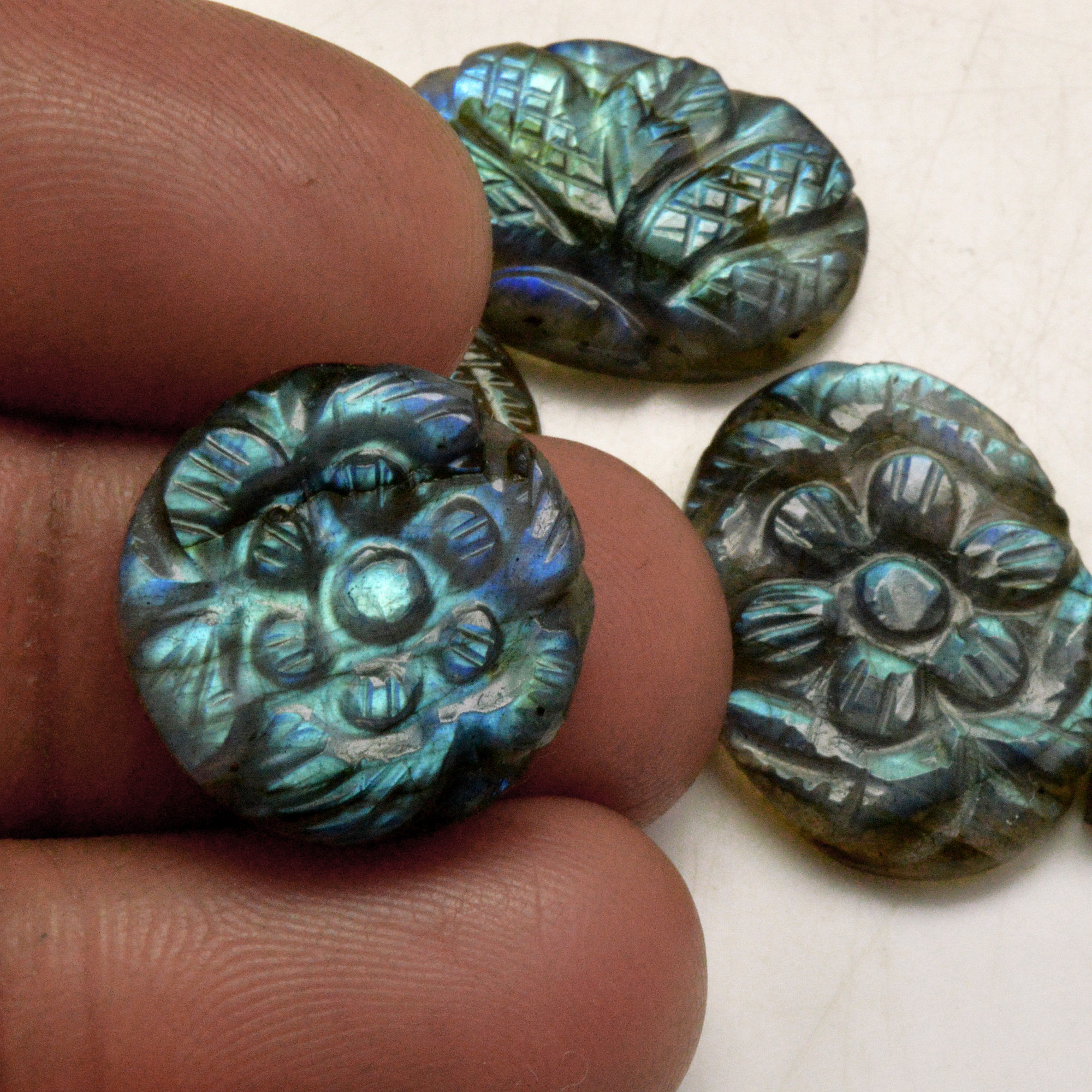 5 Pcs 65 Cts Natural Labradorite Carved Cabochon Blue Flashy Labradorite Carving Gemstone Mix Shape Loose Gemstone Flat Back Labradorite 24x13 17x17mm R-13667