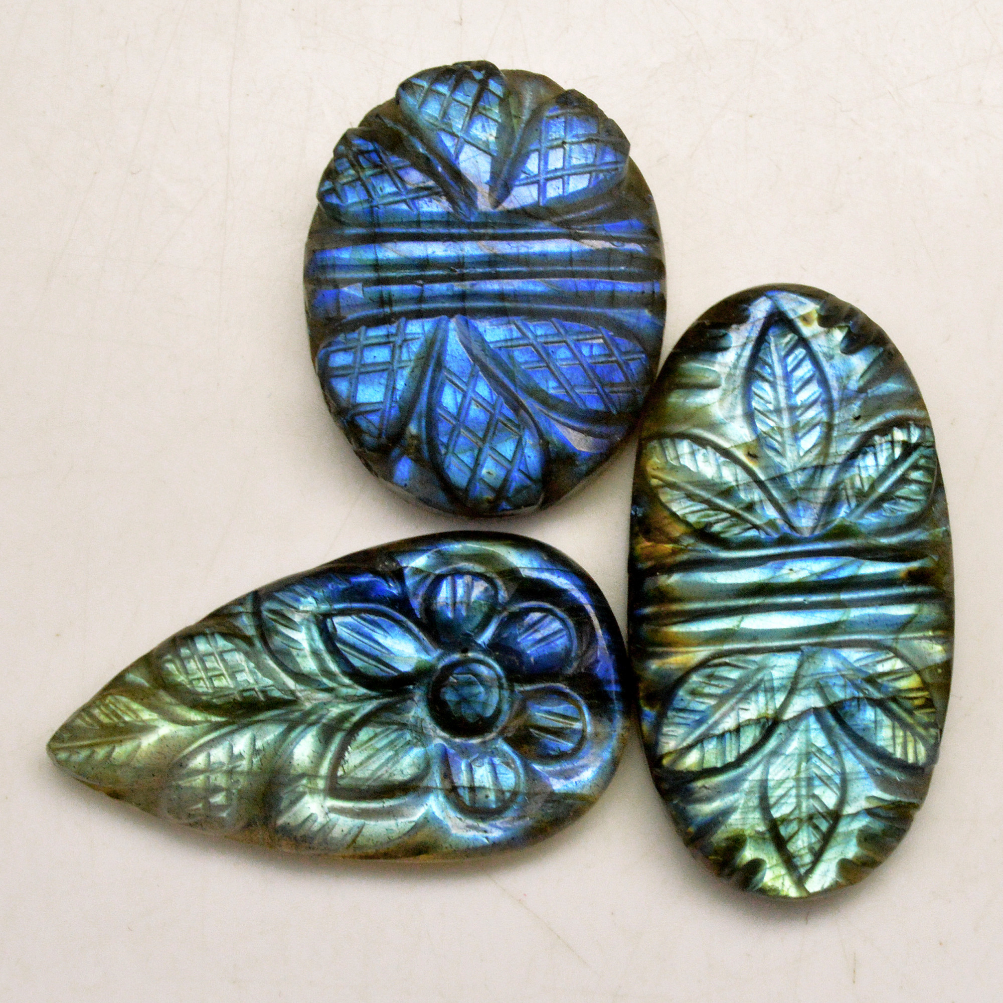 3 Pcs 93 Cts Natural Labradorite Carved Cabochon Blue Flashy Labradorite Carving Gemstone Mix Shape Loose Gemstone Flat Back Labradorite 34x18 24x20mm R-13670