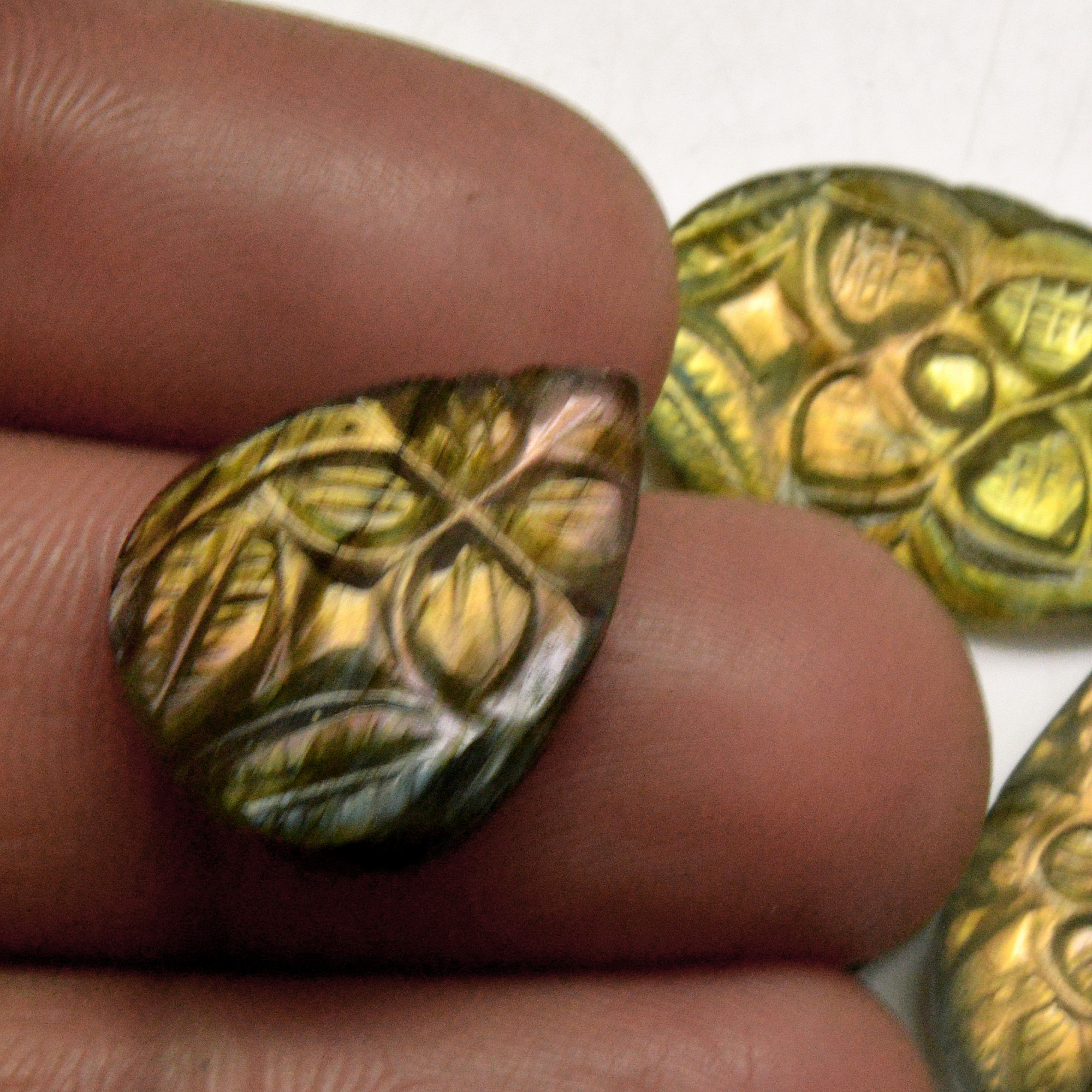 6 Pcs 78 Cts Natural Labradorite Carved Cabochon Blue Flashy Labradorite Carving Gemstone Mix Shape Loose Gemstone Flat Back Labradorite 24x17 19x13mm R-13673