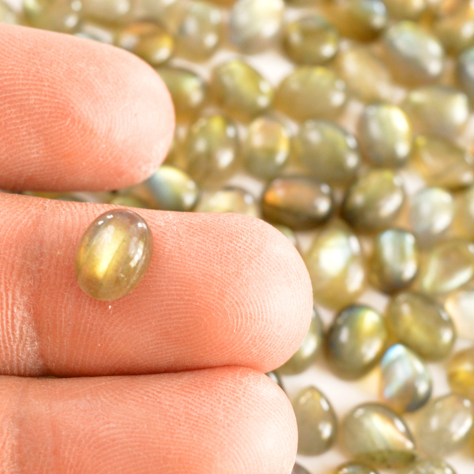 174 Pcs 351 Cts Natural Labradorite Cabochon Loose Gemstone Jewelry Semi-Precious Healing Crystal Lots 6x6 11x9mm R-13725