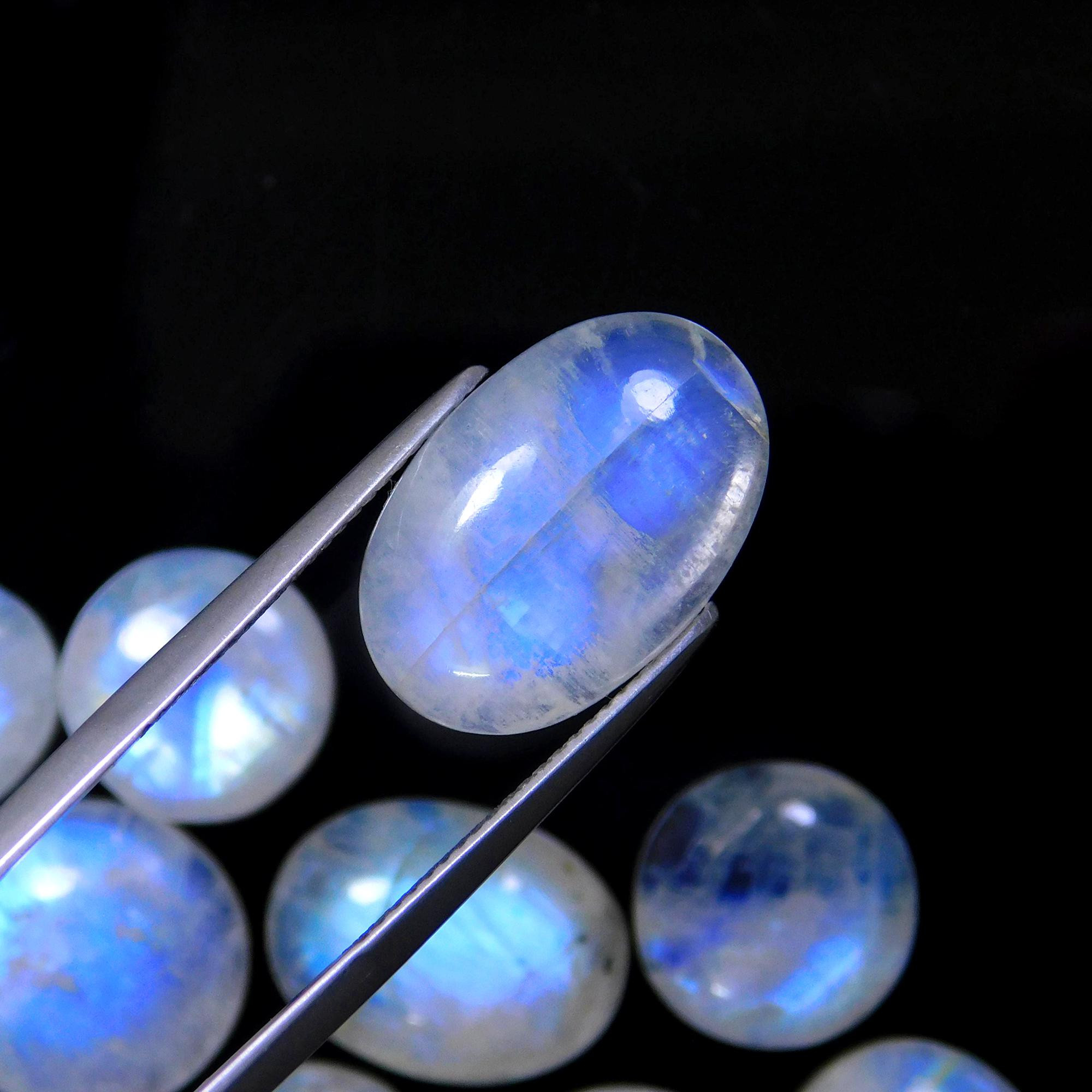 18 Pcs 154 Cts Natural Rainbow Moonstone Gemstone Cabochon Lot 11x11-21x12mm13940