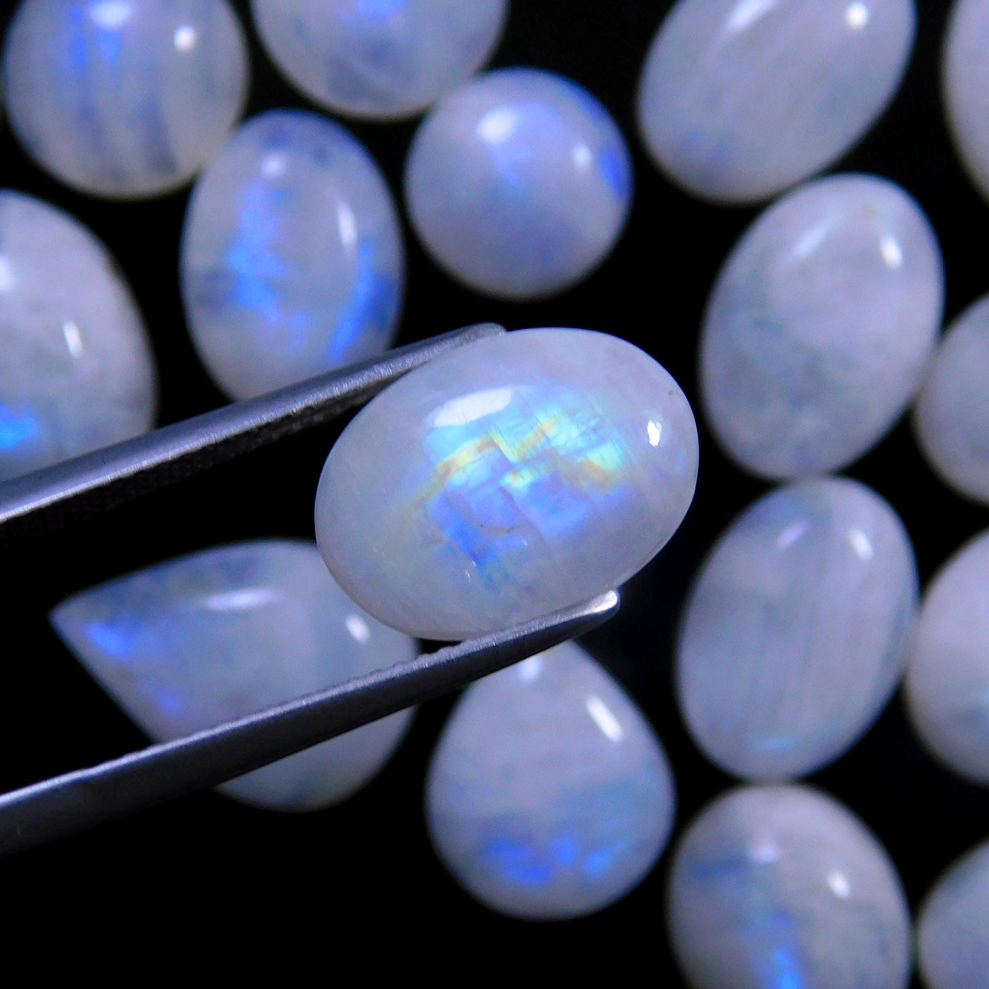 81 Pcs 549 Cts Natural Rainbow Moonstone Gemstone Cabochon Lot 9x9-26x8mm13978
