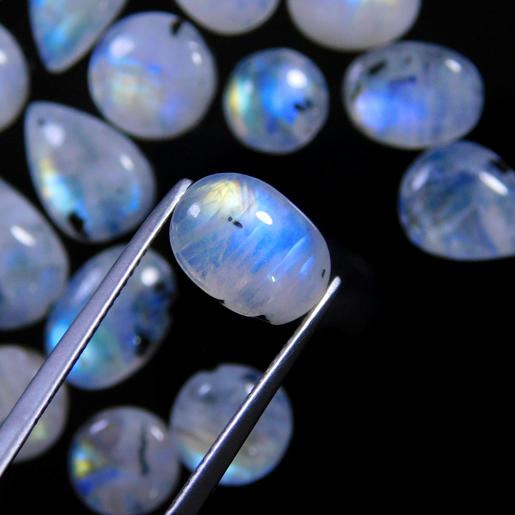 23 Pcs 77 Cts Natural Rainbow Moonstone Gemstone Cabochon Lot 7x7-14x8mm13980