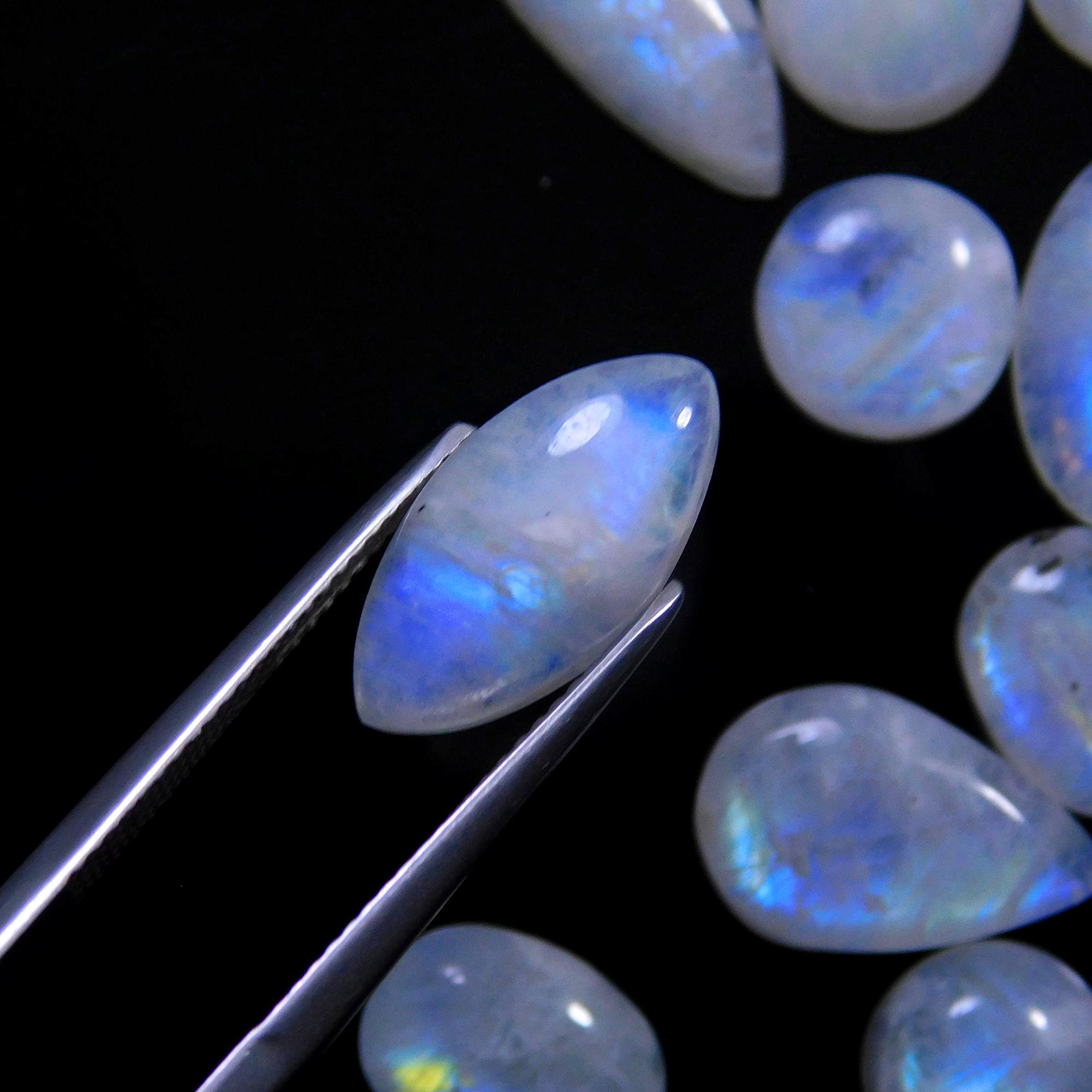 30 Pcs 124 Cts Natural Rainbow Moonstone Gemstone Cabochon Lot 7x7-22x7mmR-13999