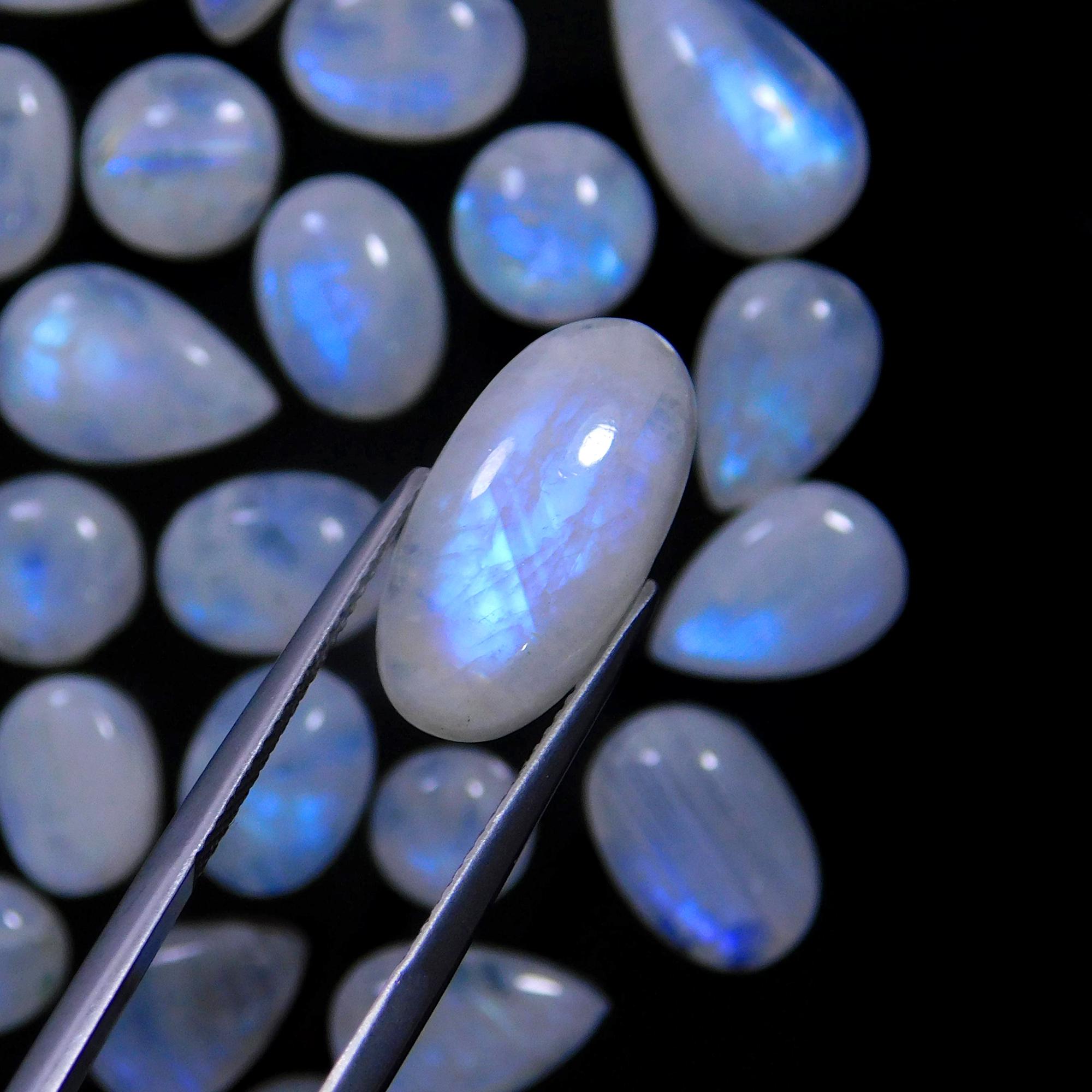 34 Pcs 142 Cts Natural Rainbow Moonstone Gemstone Cabochon Lot 7x7-17x8mm14002