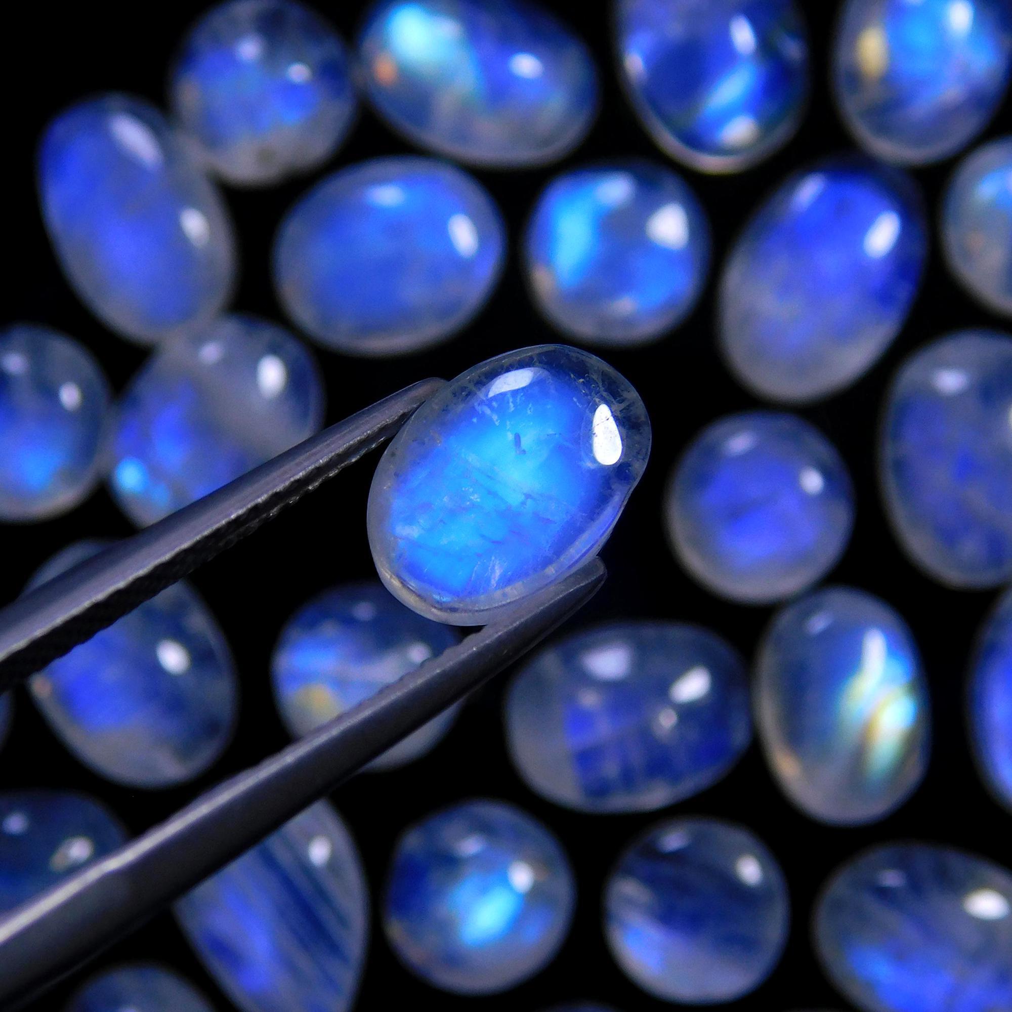 51 Pcs 113 Cts Natural Rainbow Moonstone Gemstone Cabochon Lot 6x8-8x11mm14033