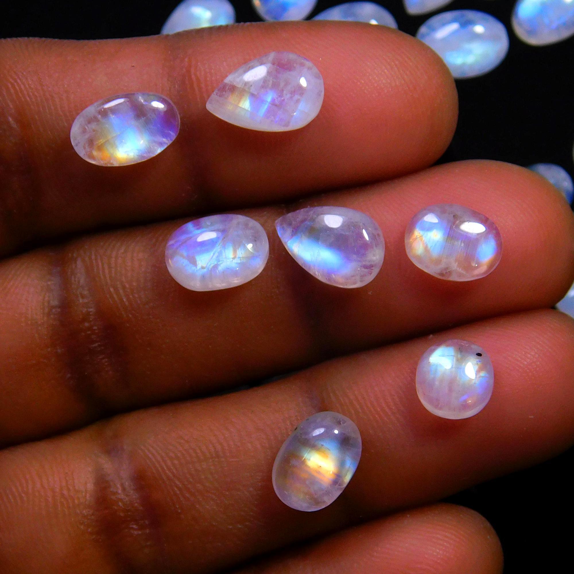 39 Pcs 67 Cts Natural Rainbow Moonstone Gemstone Cabochon Lot 5x7-6x9mm14043
