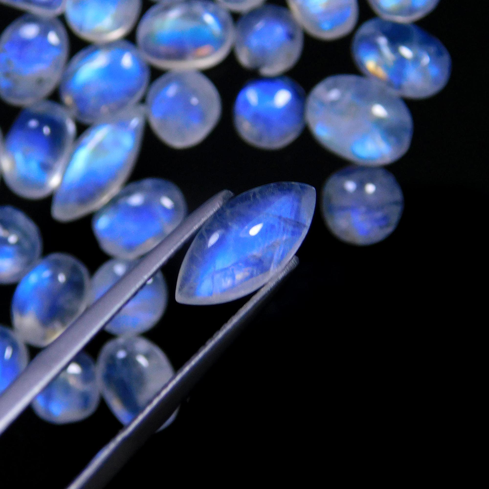 53 Pcs 86 Cts Natural Rainbow Moonstone Gemstone Cabochon Lot 5x7-6x9mm14044