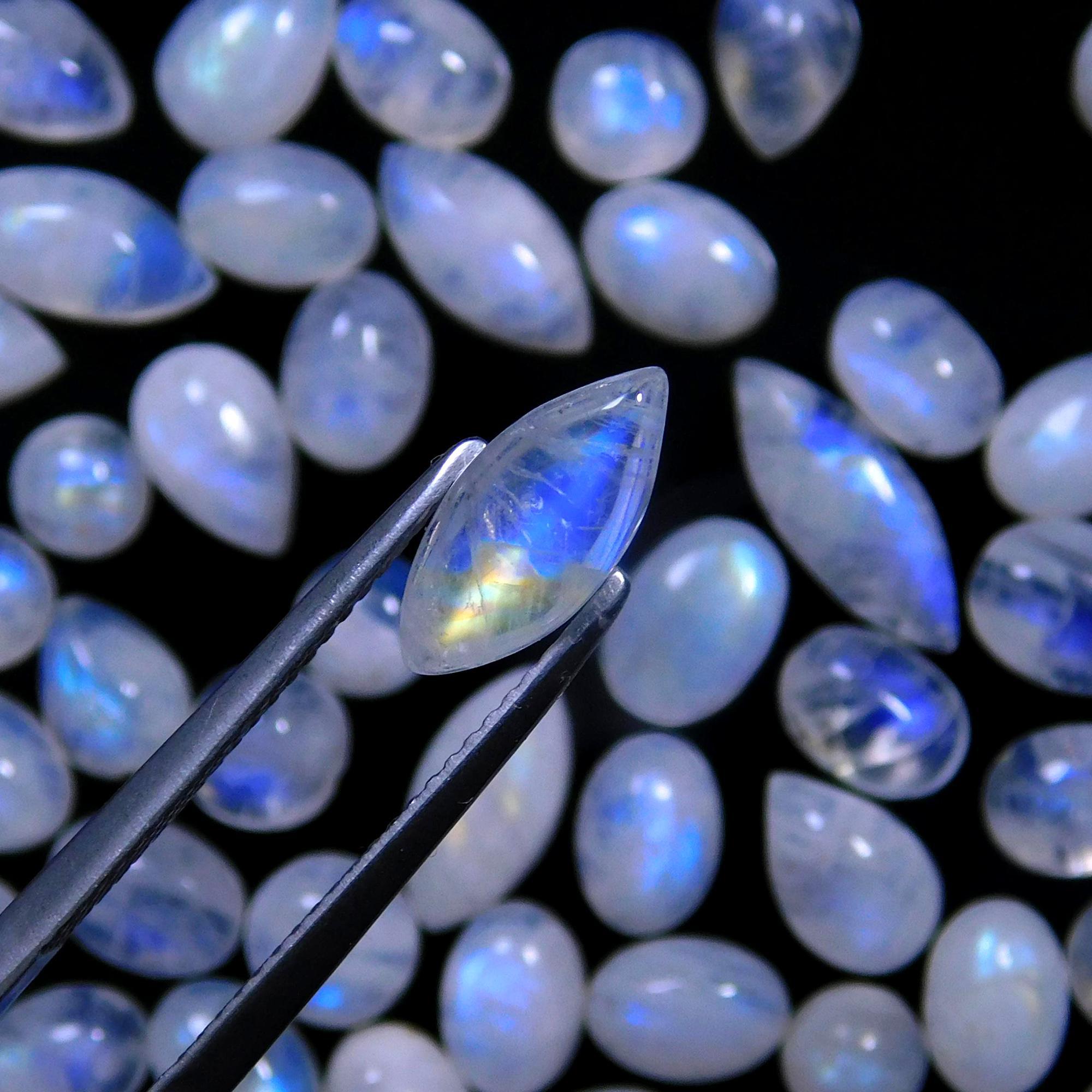 85 Pcs 86 Cts Natural Rainbow Moonstone Gemstone Cabochon Lot 4x6-4x11mmR-14056
