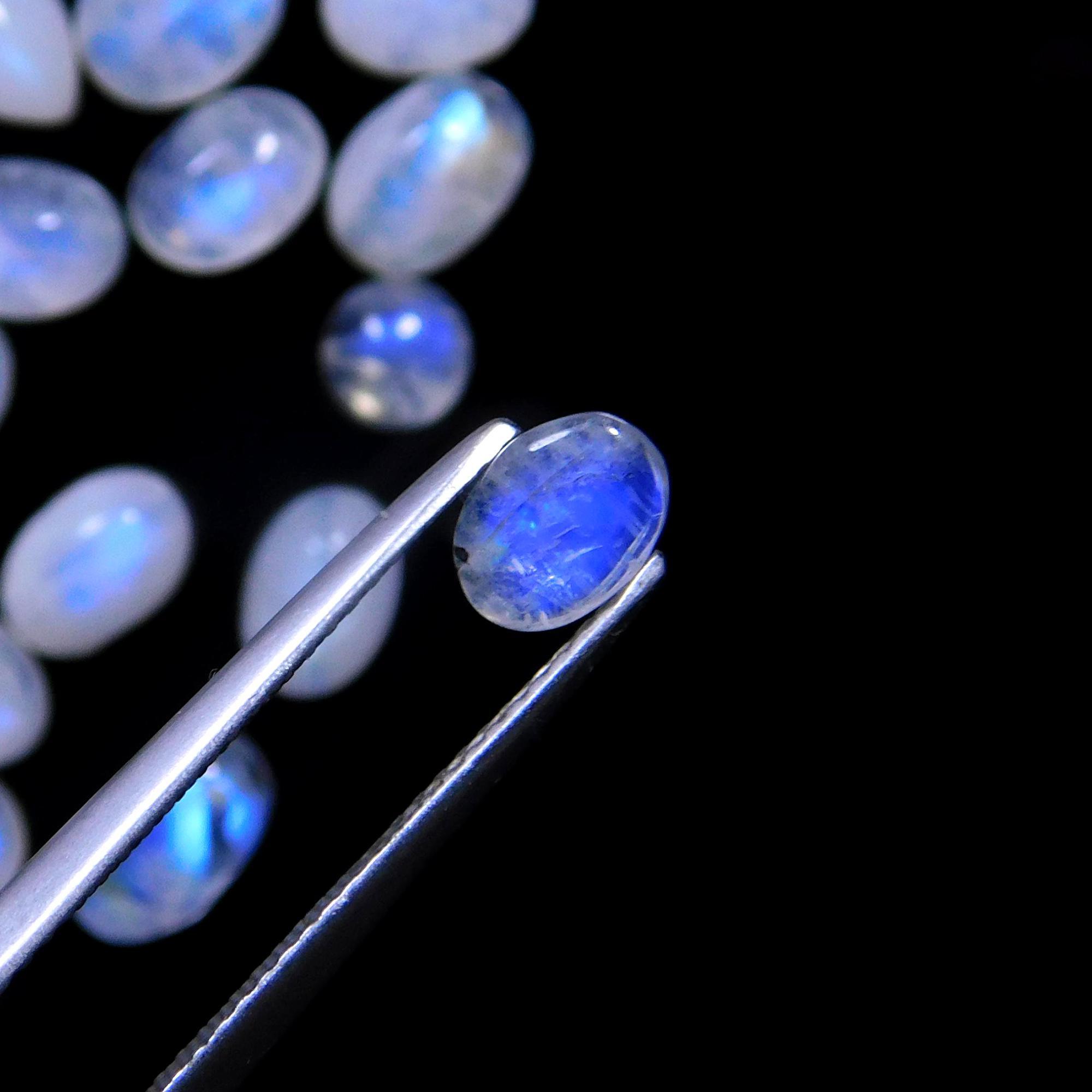 101 Pcs 102 Cts Natural Rainbow Moonstone Gemstone Cabochon Lot 4x6-4x8mm14057